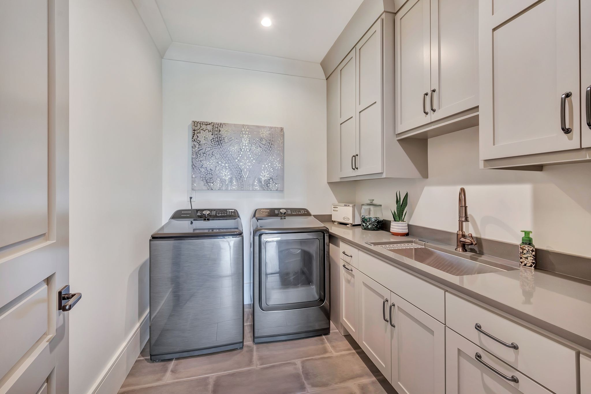 467 Canterbury Rise