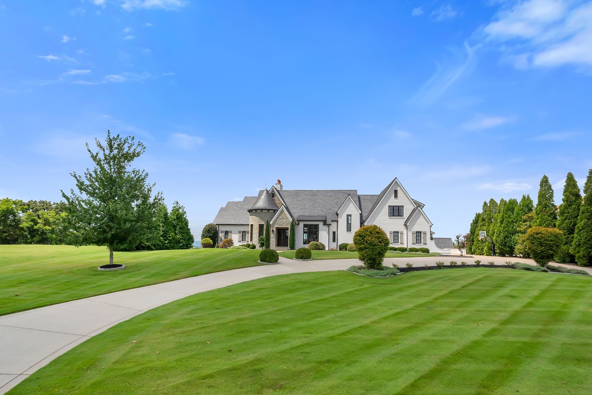 467 Canterbury Rise