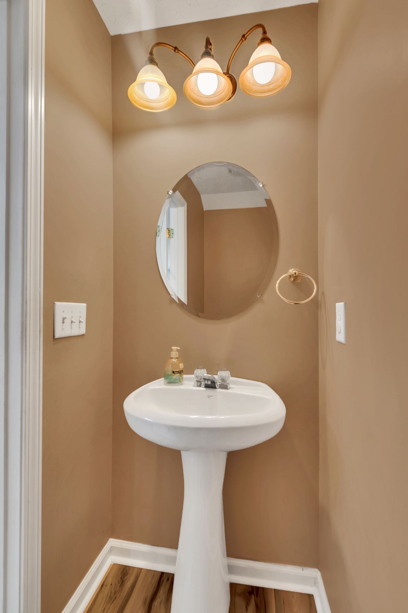 604 Flintlock Ct Unit: 604