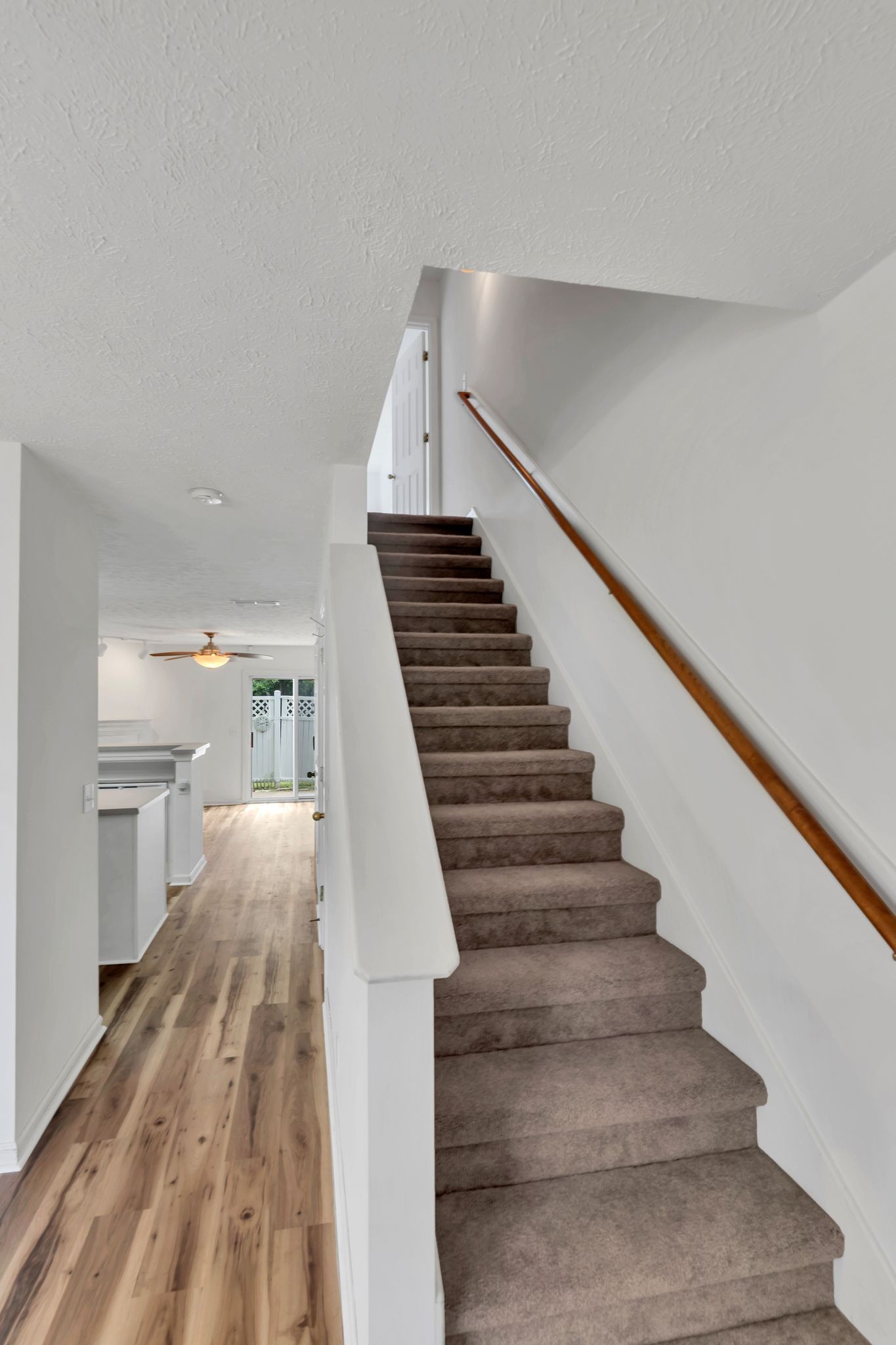 604 Flintlock Ct Unit: 604