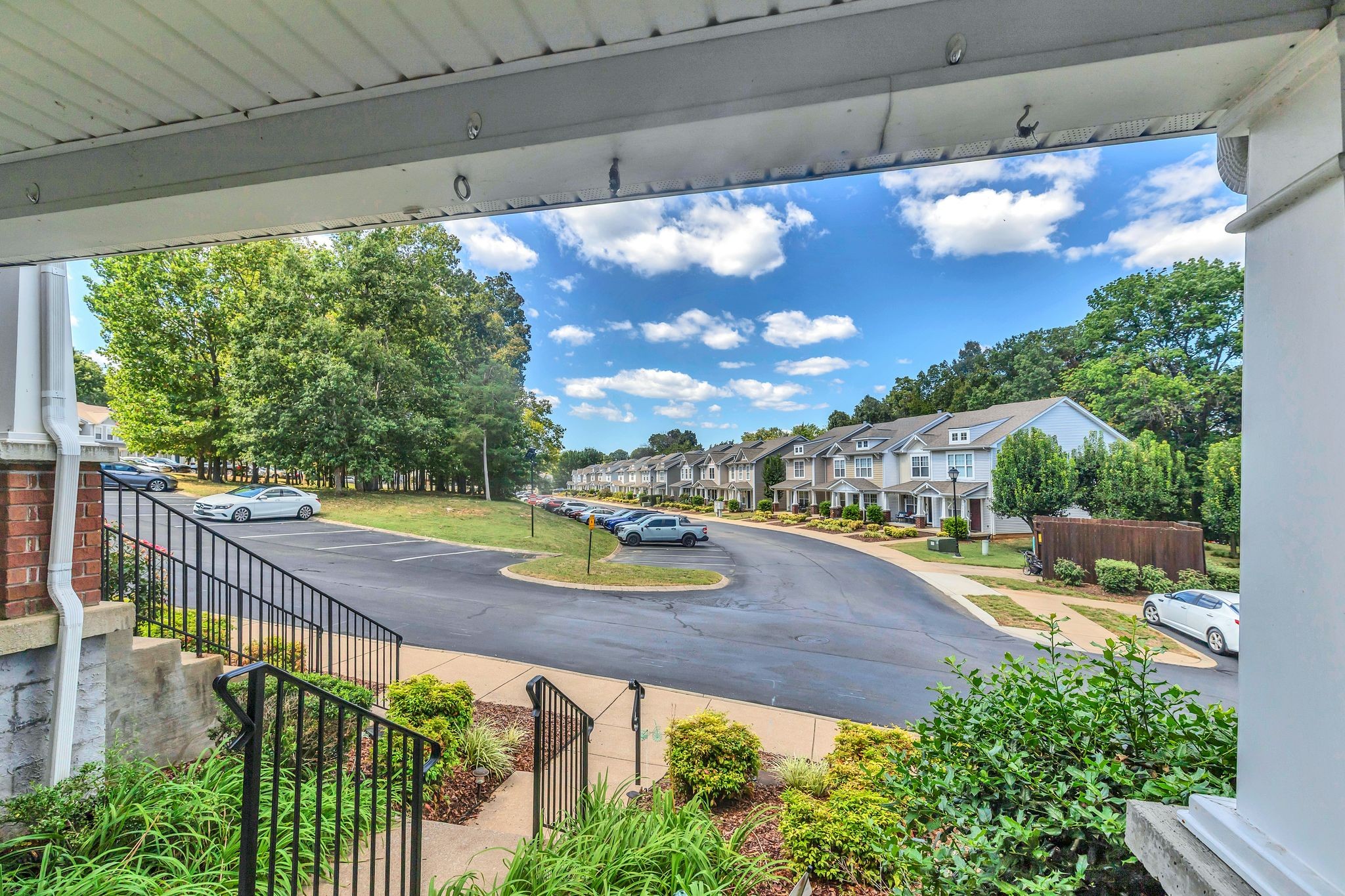 604 Flintlock Ct Unit: 604