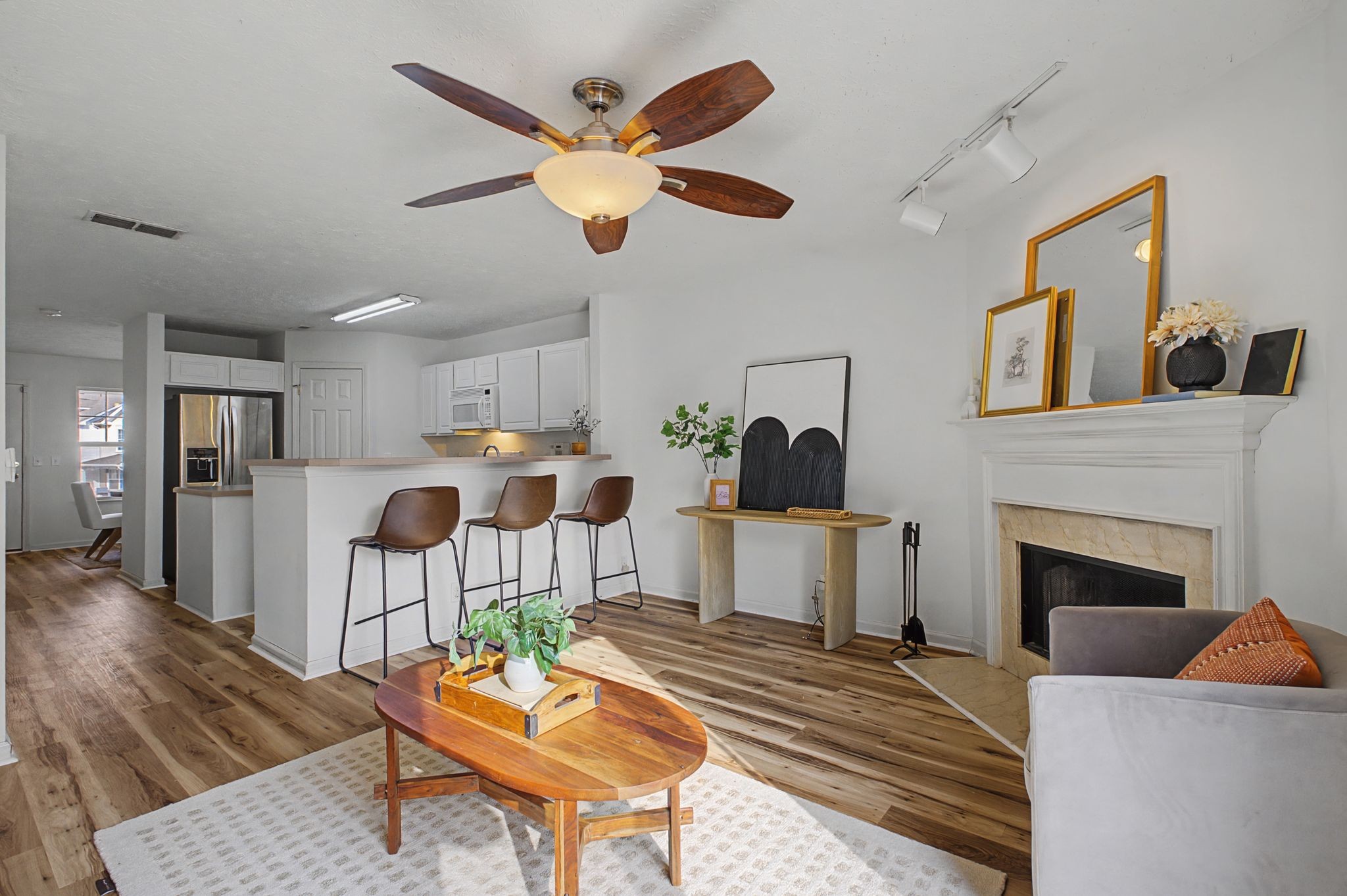 604 Flintlock Ct Unit: 604