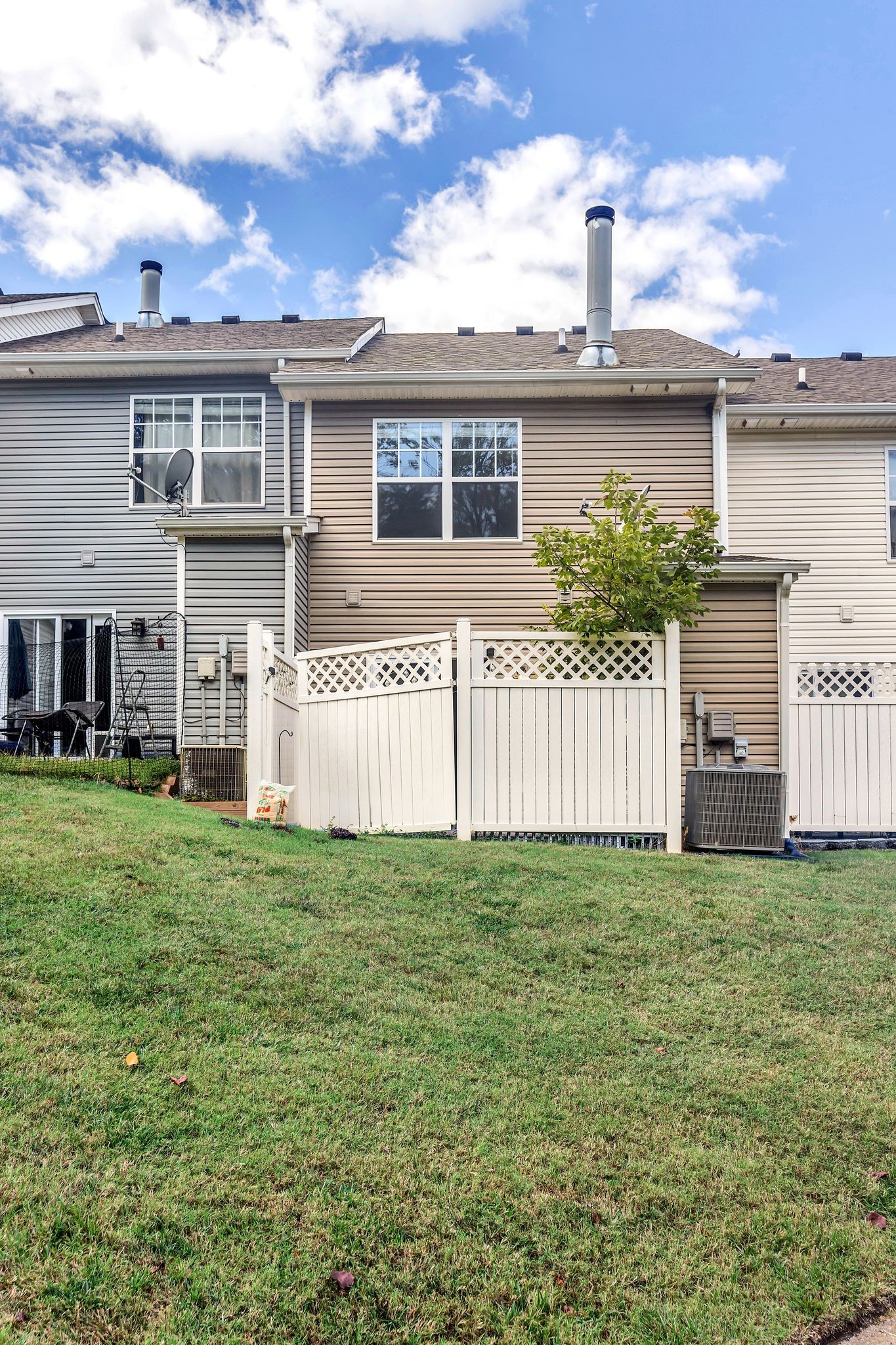 604 Flintlock Ct Unit: 604