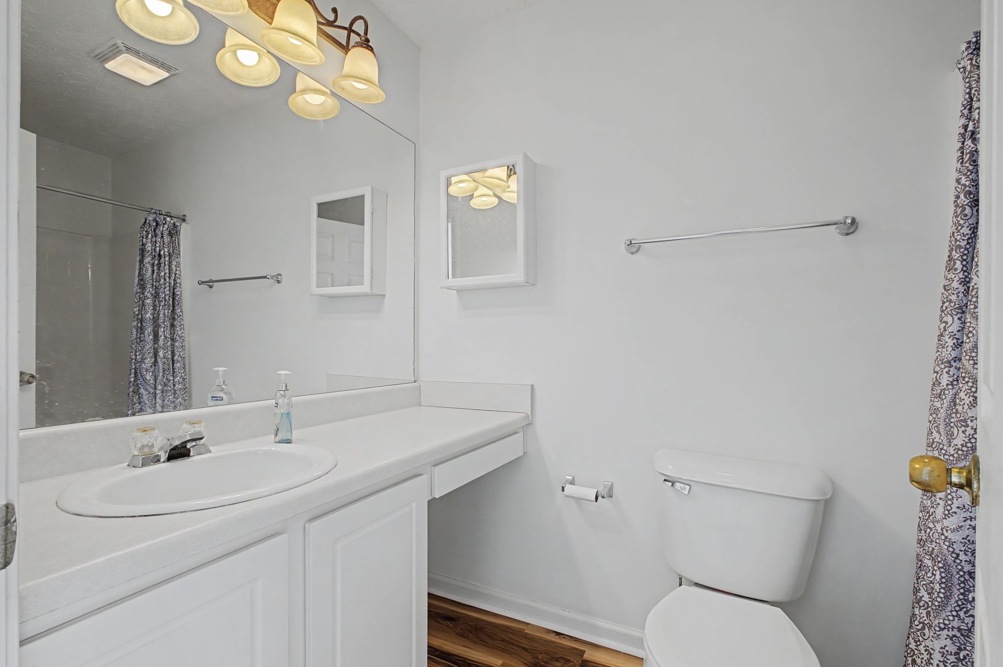 604 Flintlock Ct Unit: 604