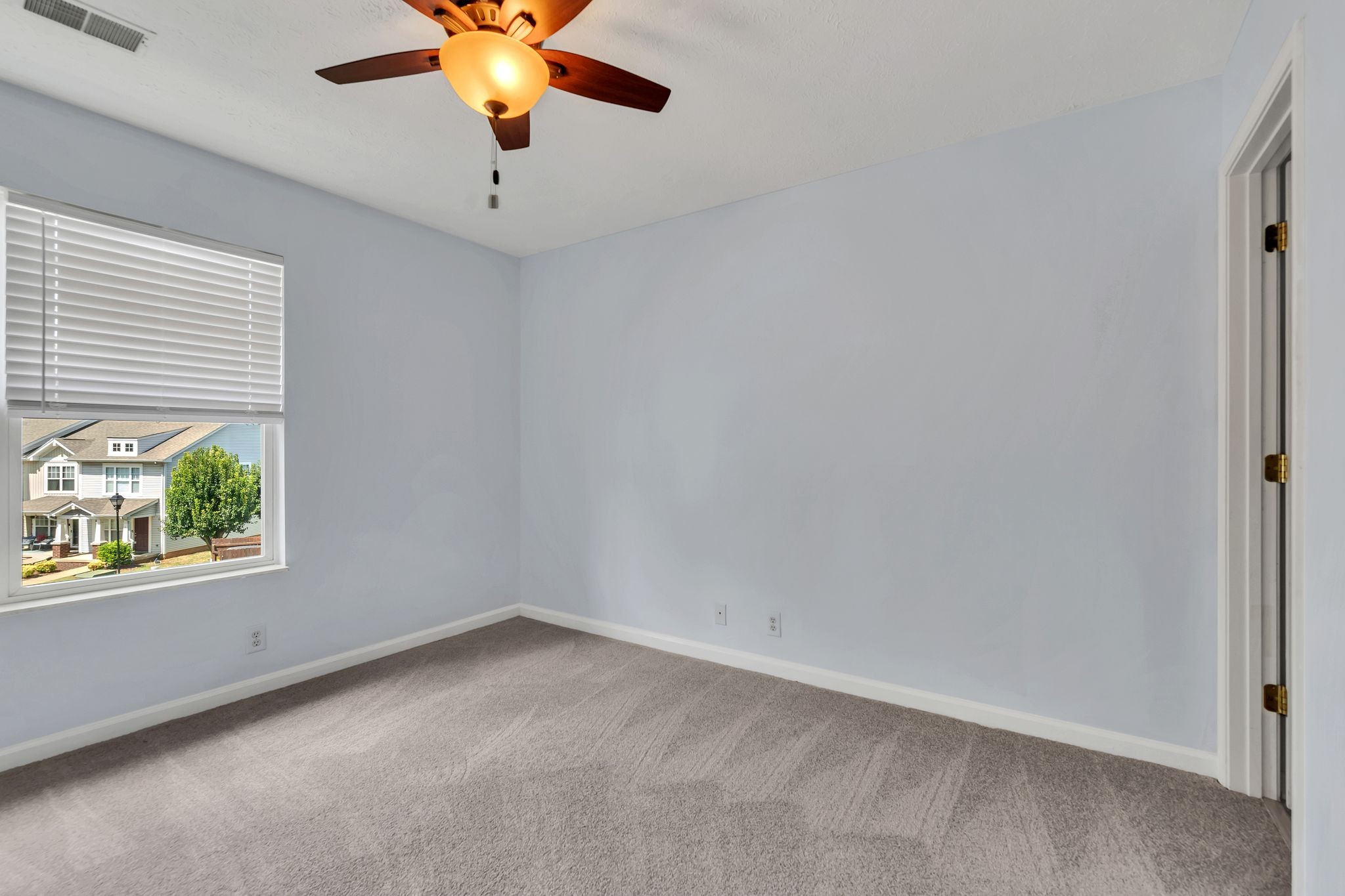 604 Flintlock Ct Unit: 604