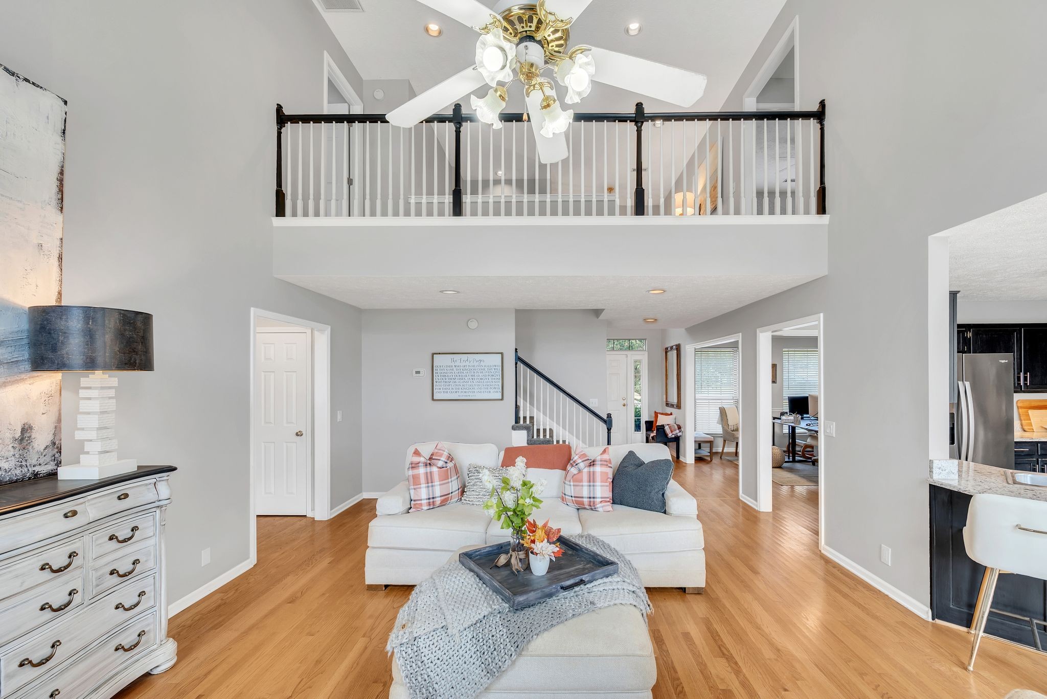 121 Rose Garden Ln