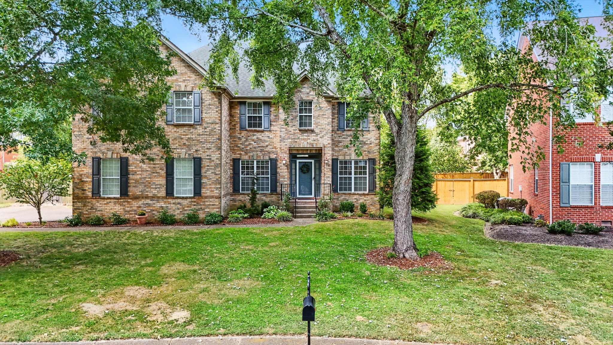 704 Trace Glen Ct