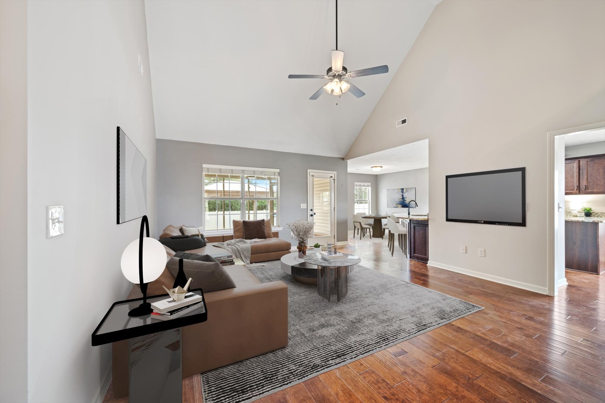 1313 Round Rock Dr