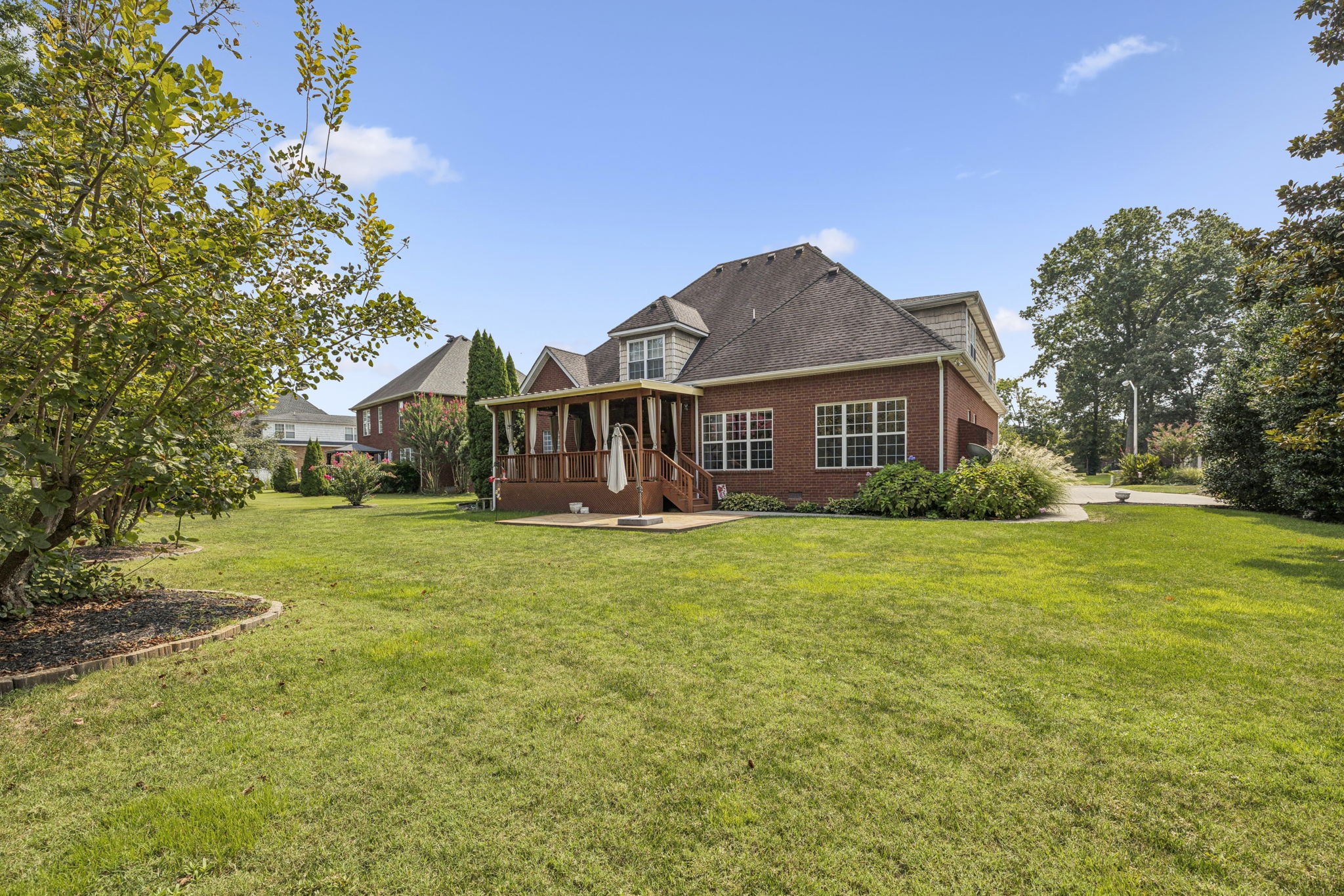 1913 Baskinbrook Court