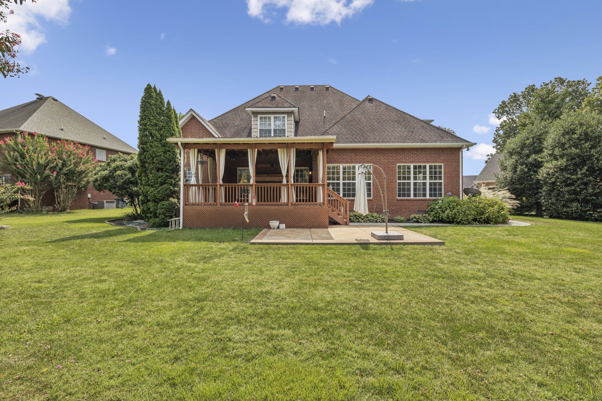 1913 Baskinbrook Court