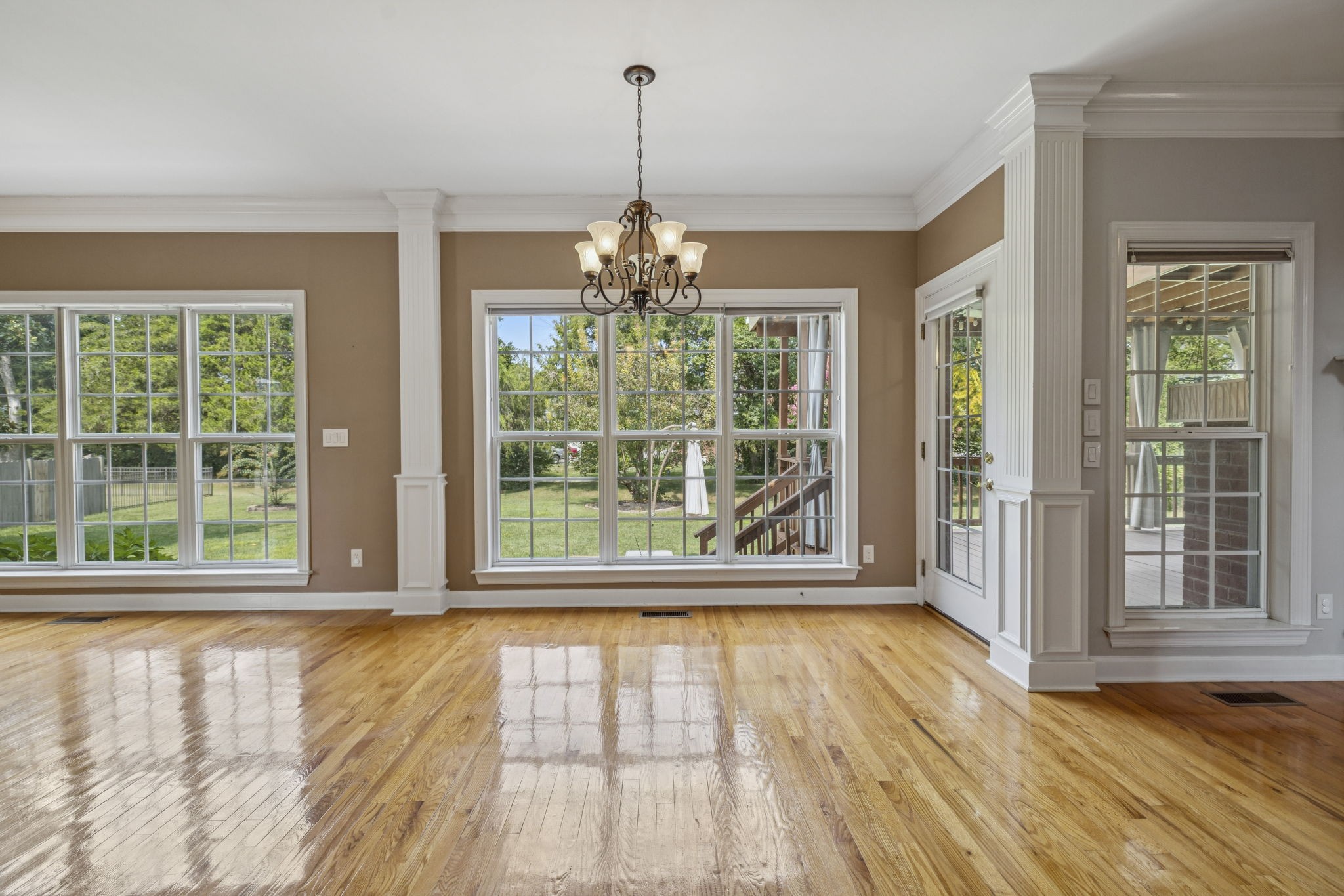 1913 Baskinbrook Court