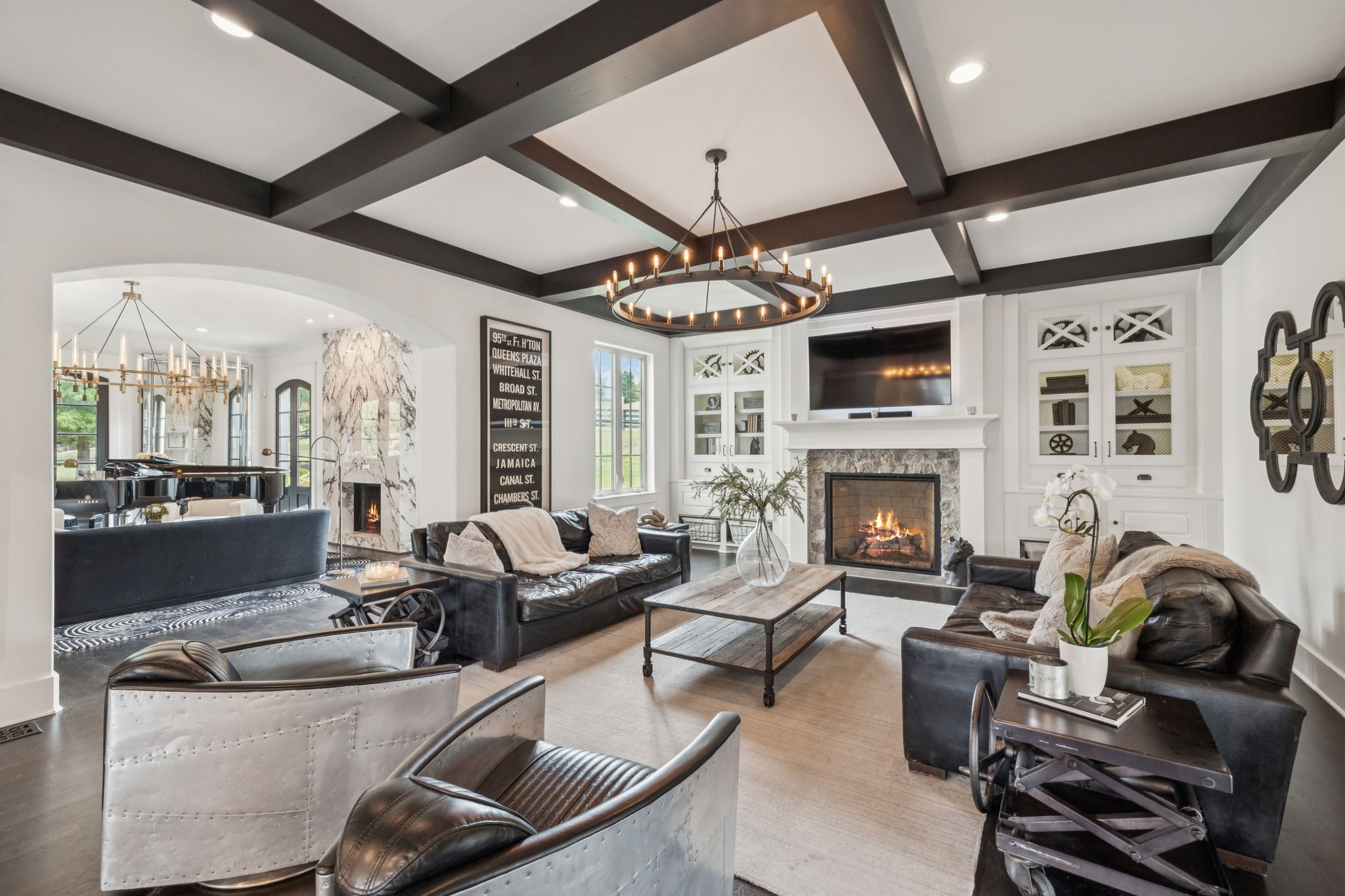 5521 Hawks Landing Dr