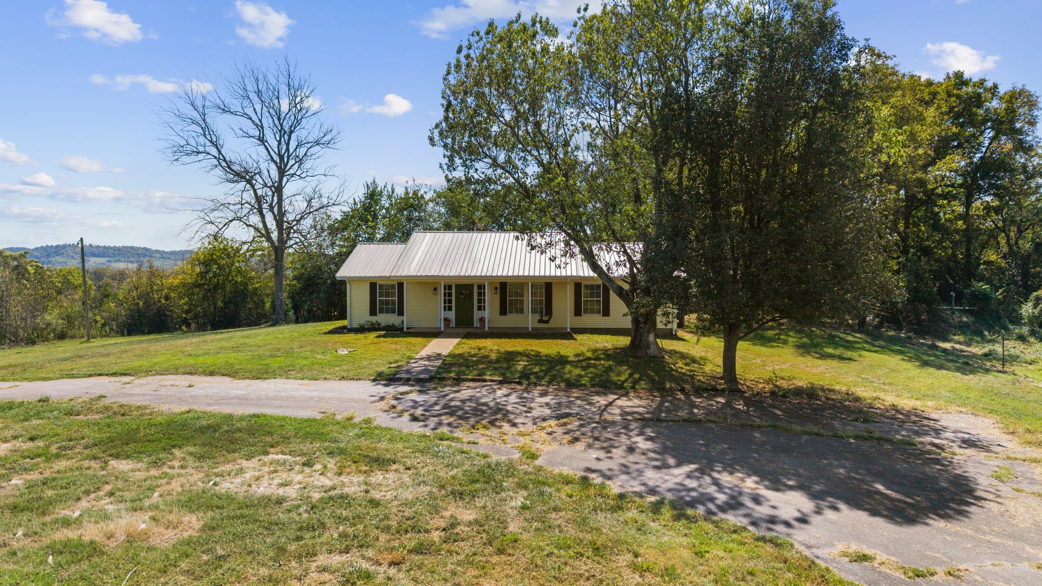 240 Neal Rd