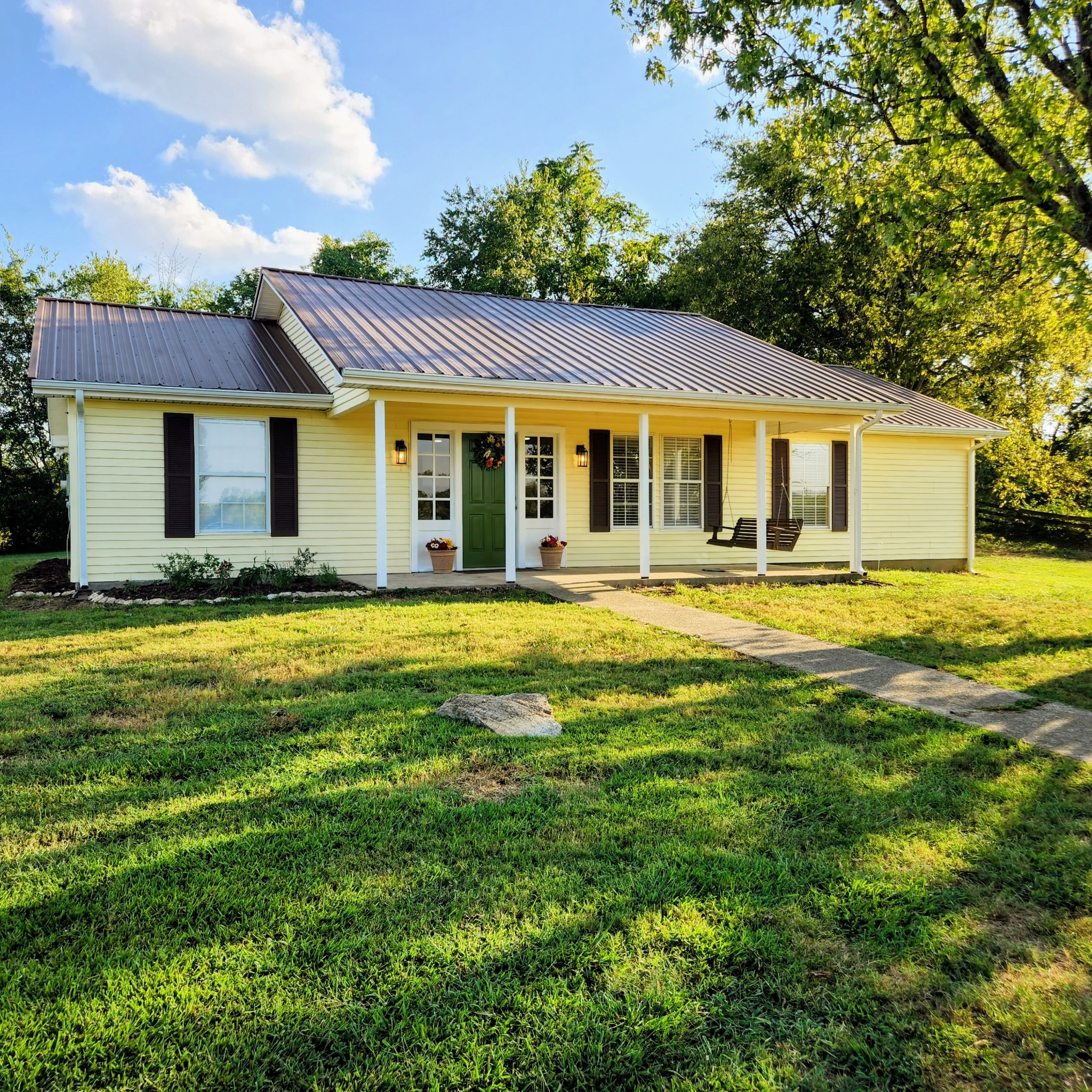 240 Neal Rd