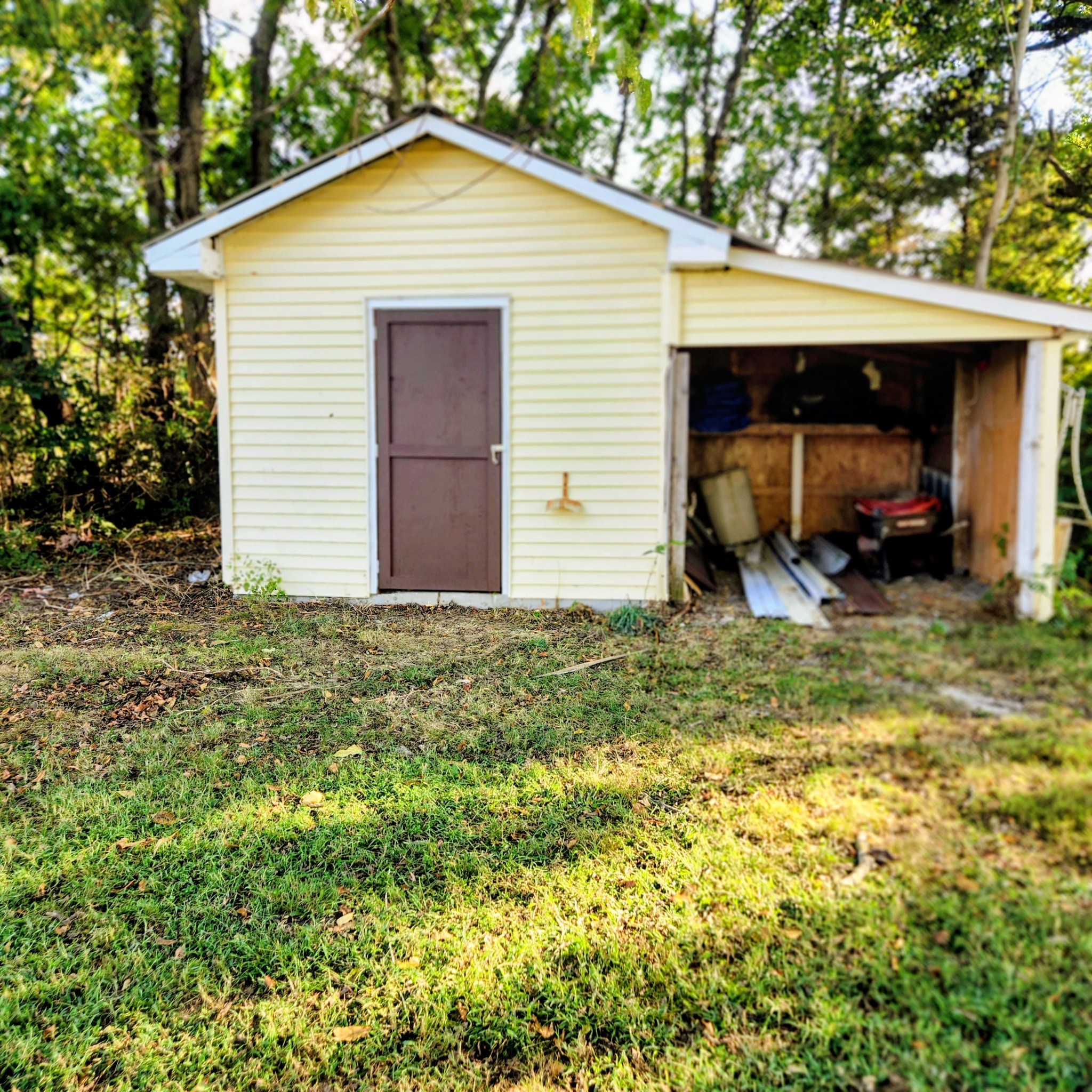 240 Neal Rd