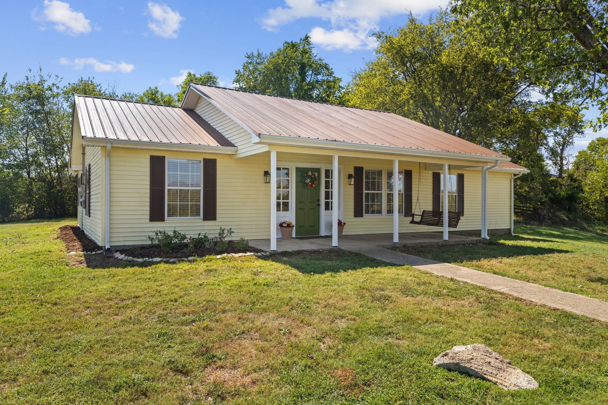 240 Neal Rd