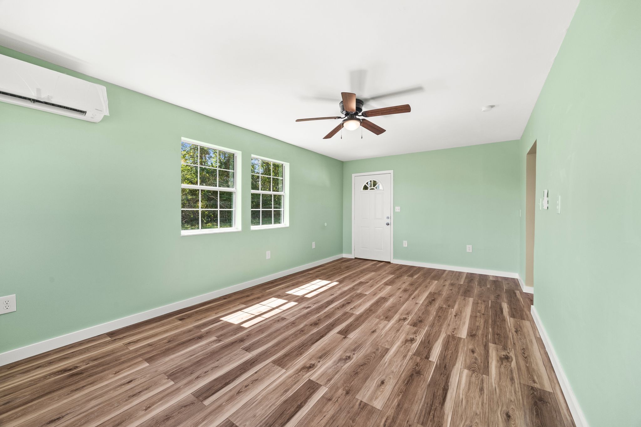 240 Neal Rd