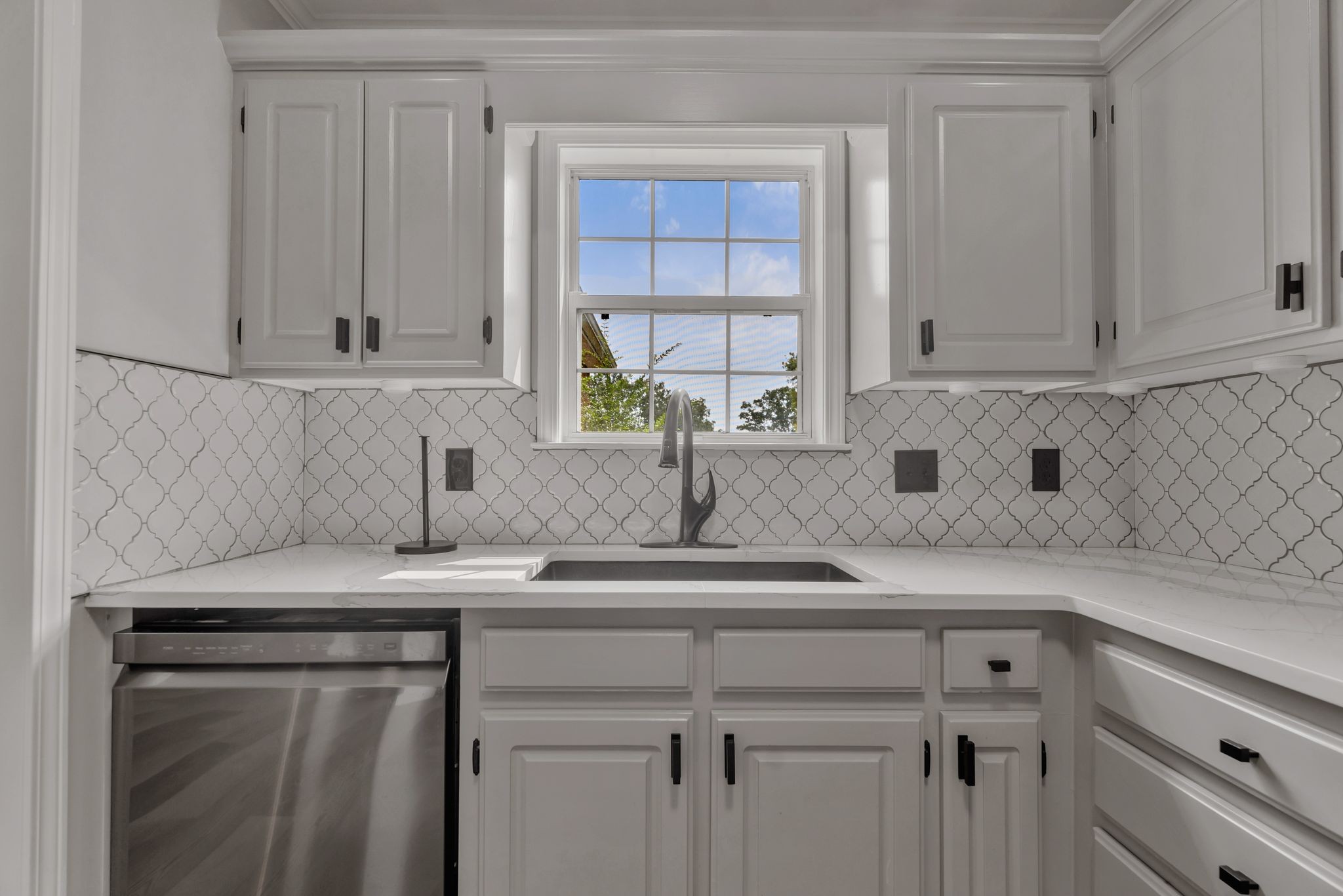 2555 Shinnecock Ct
