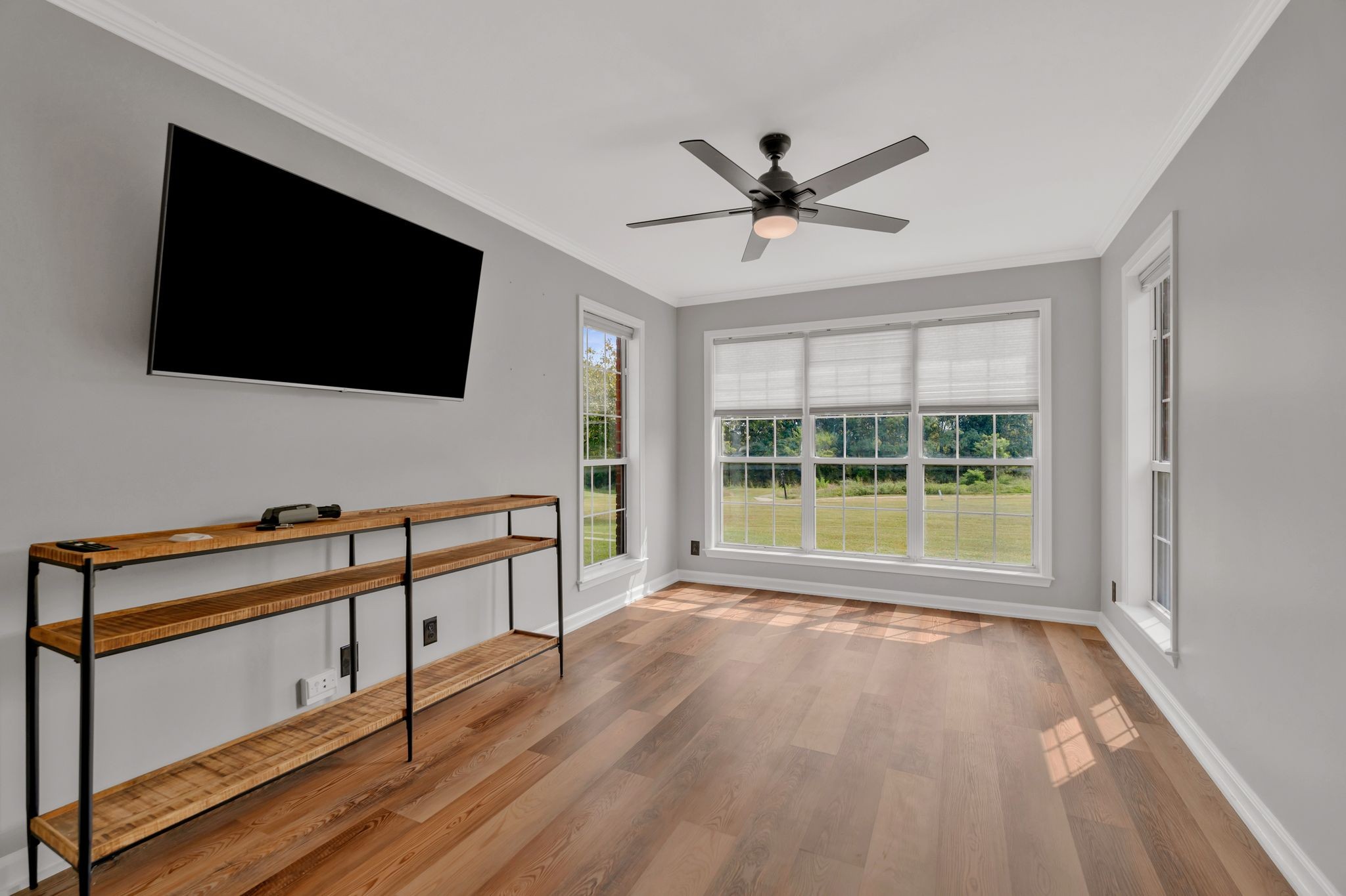 2555 Shinnecock Ct
