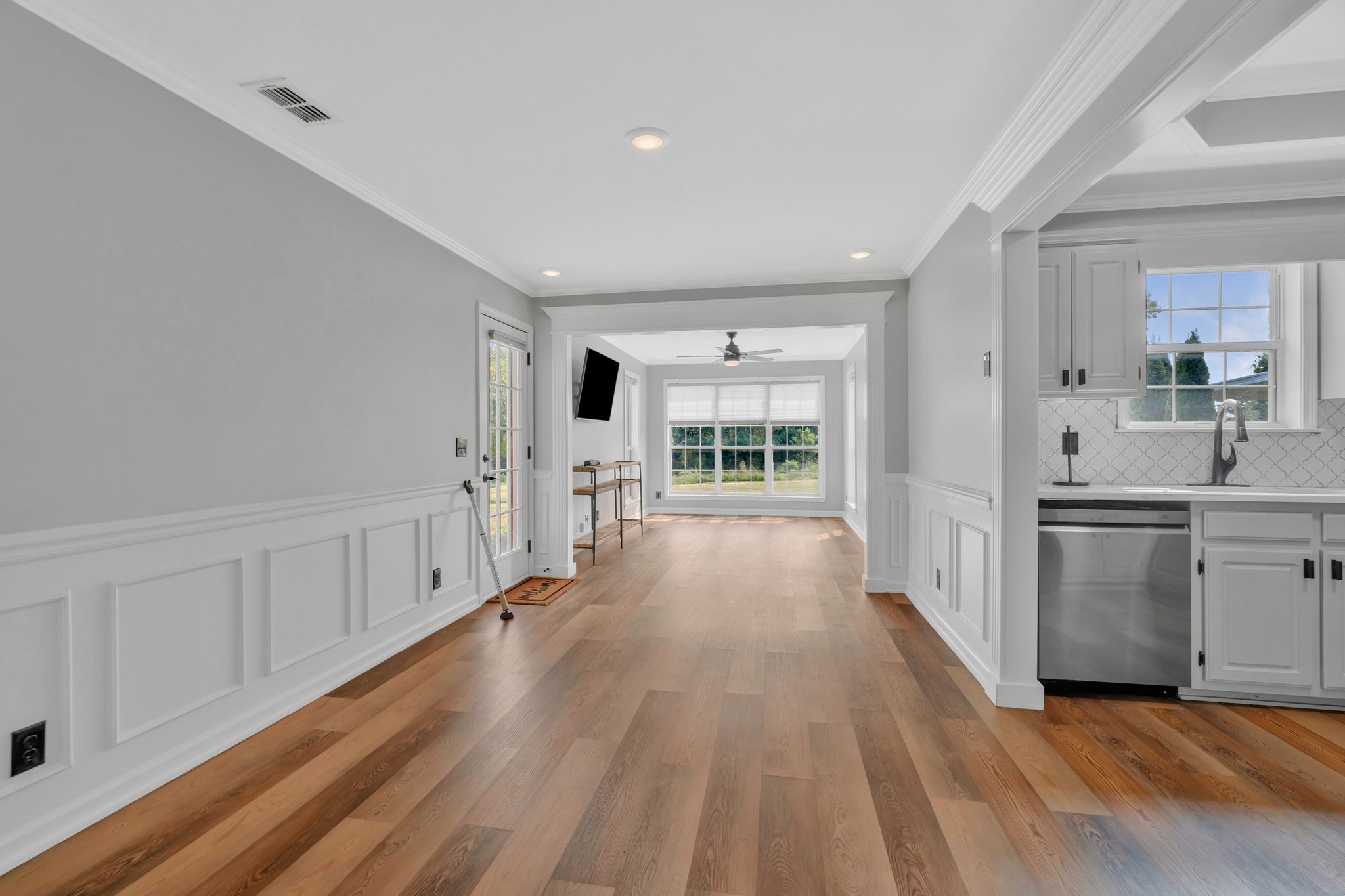 2555 Shinnecock Ct