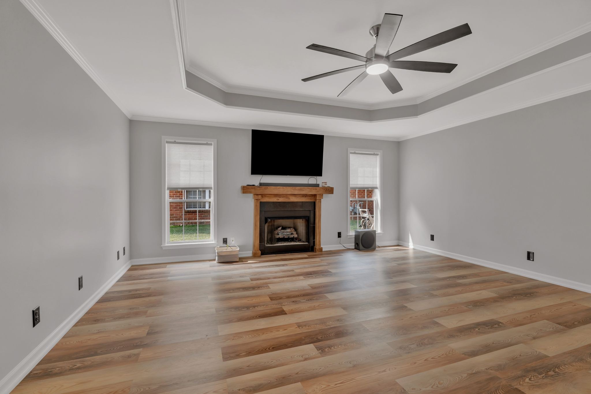 2555 Shinnecock Ct