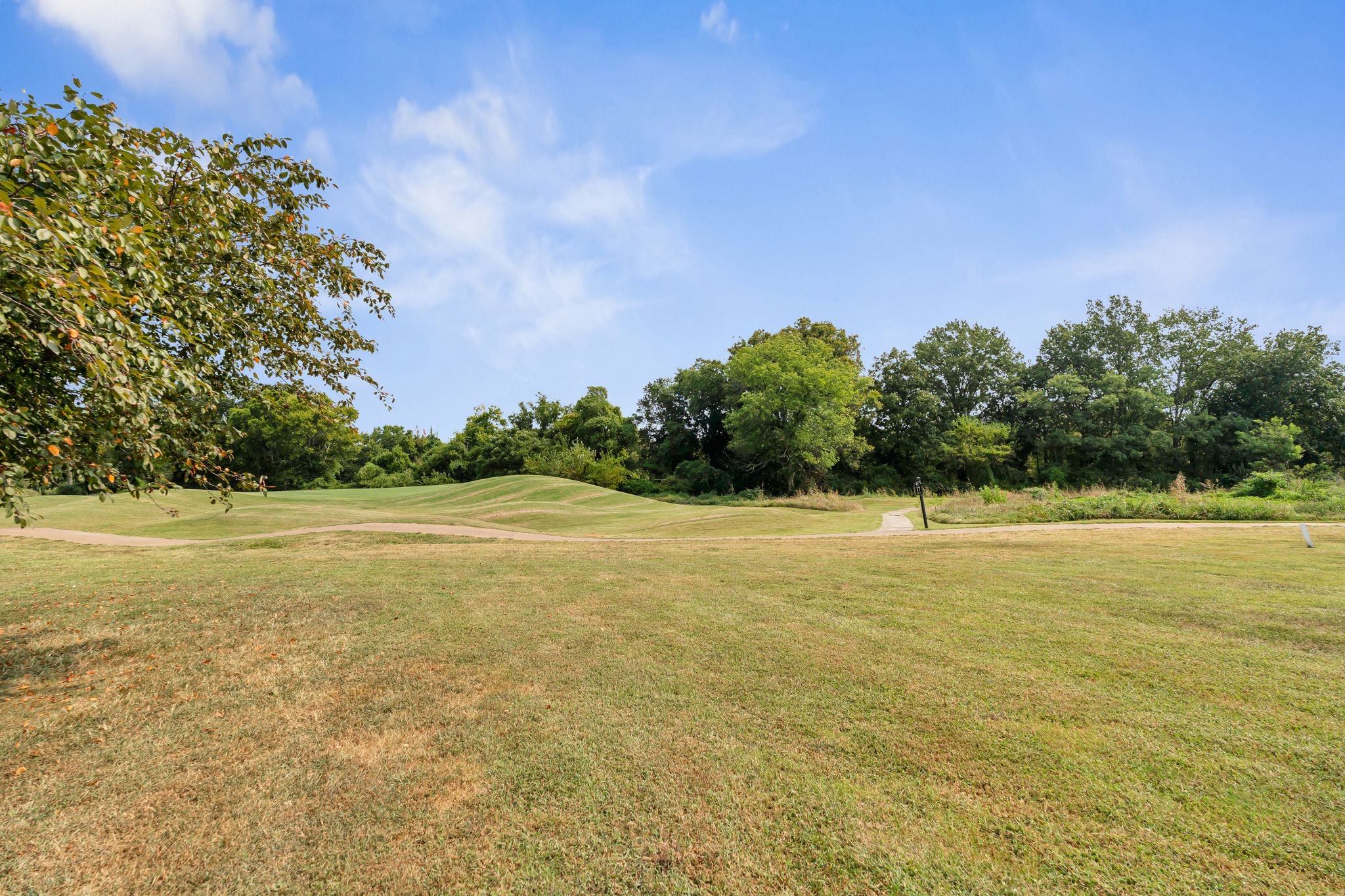 2555 Shinnecock Ct