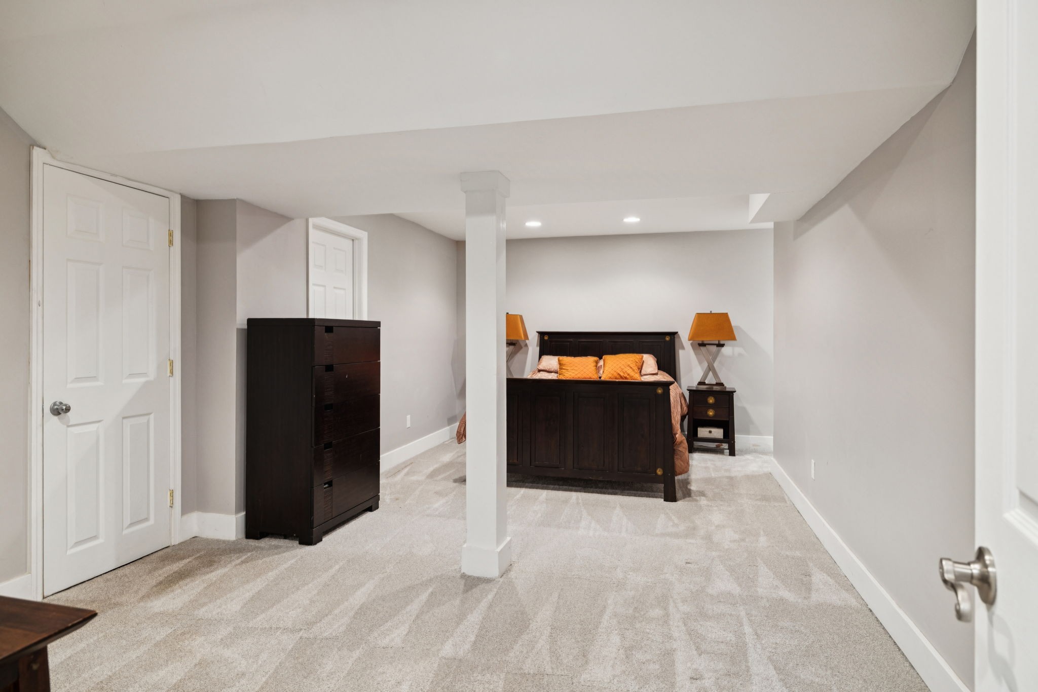 9232 Queensboro