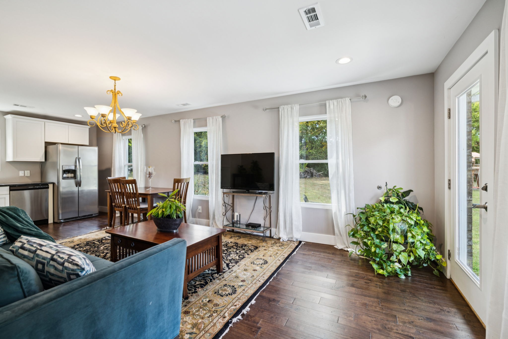 9232 Queensboro