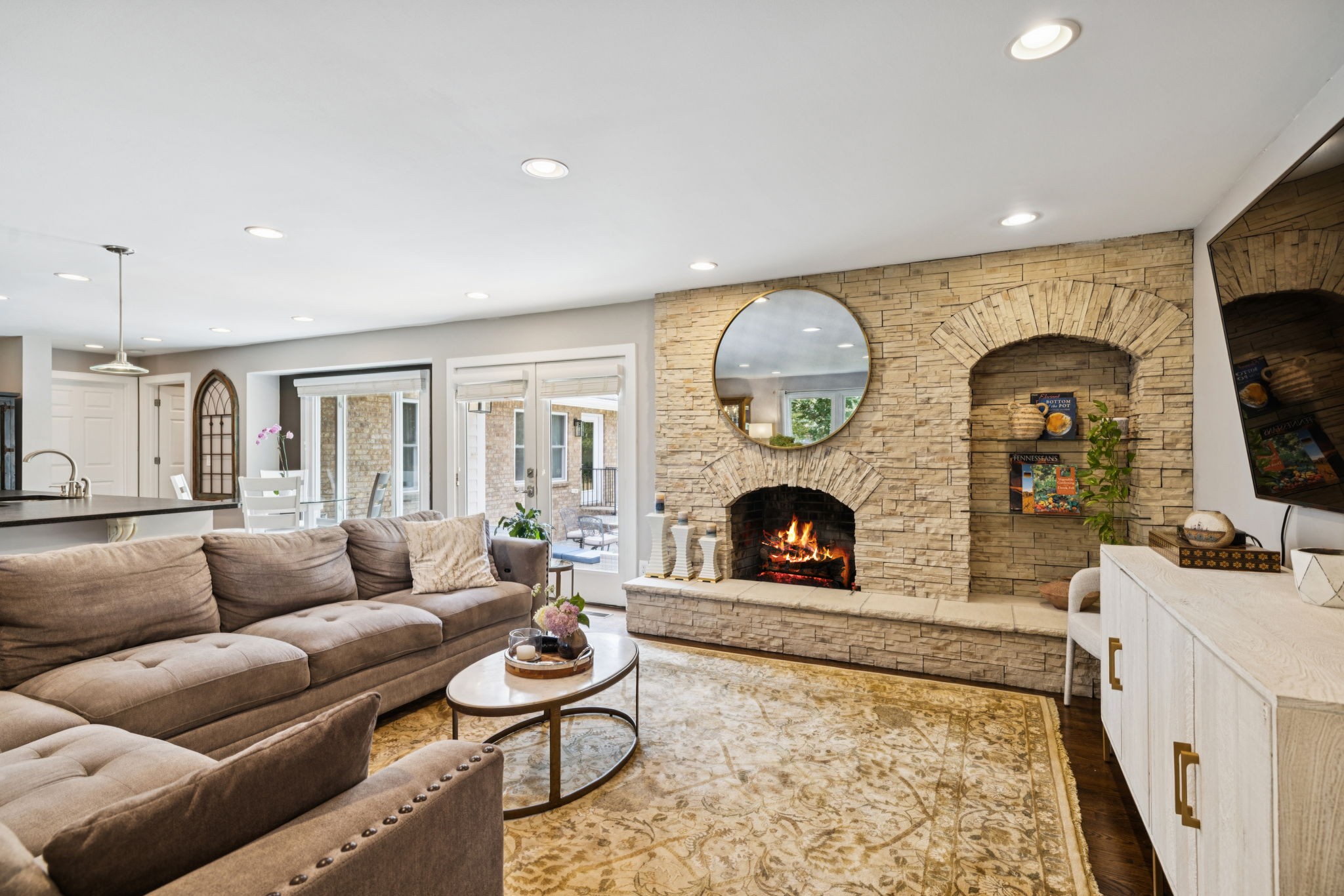 9232 Queensboro