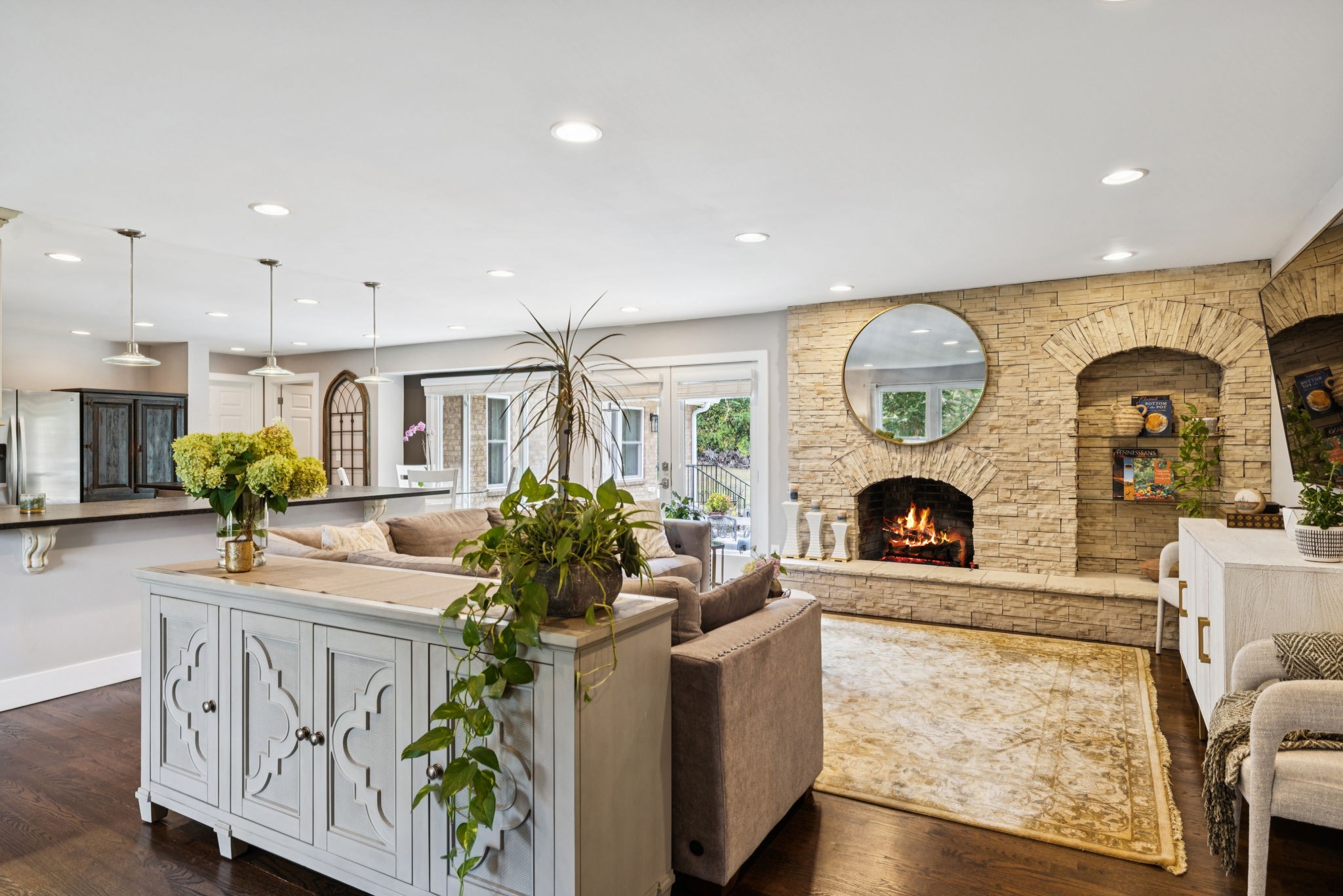 9232 Queensboro