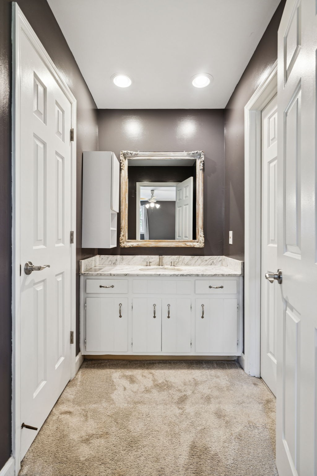9232 Queensboro