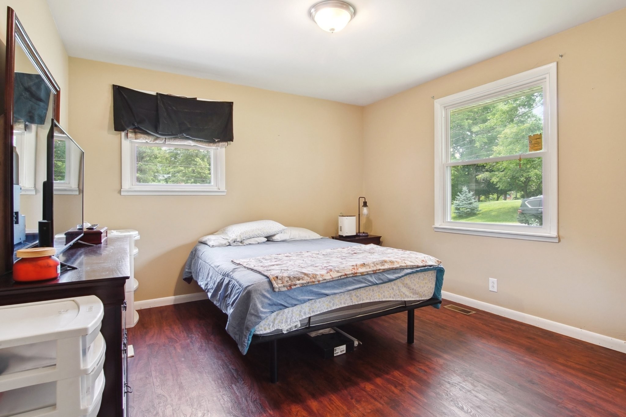 121 Teelia Dr