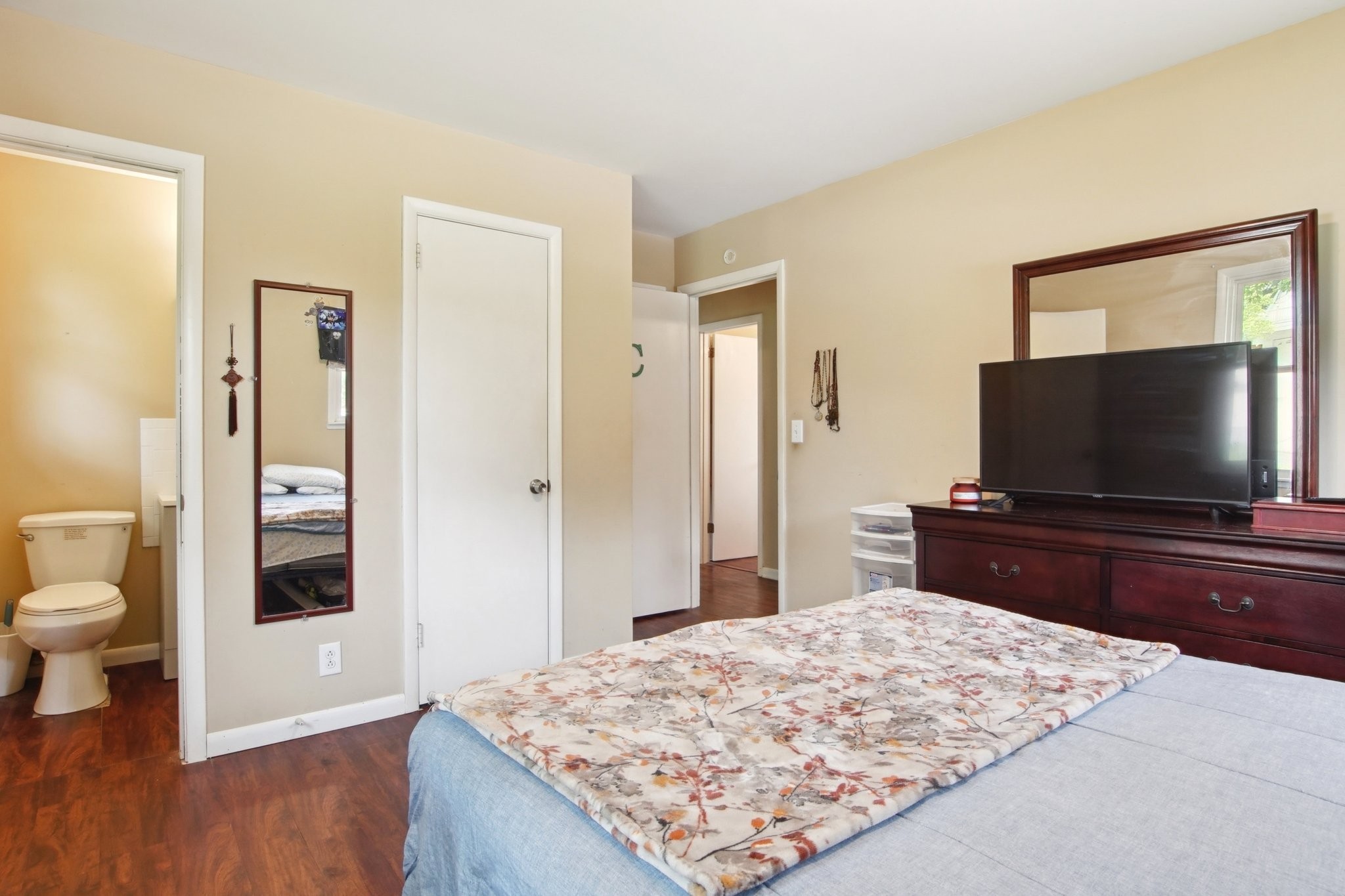 121 Teelia Dr