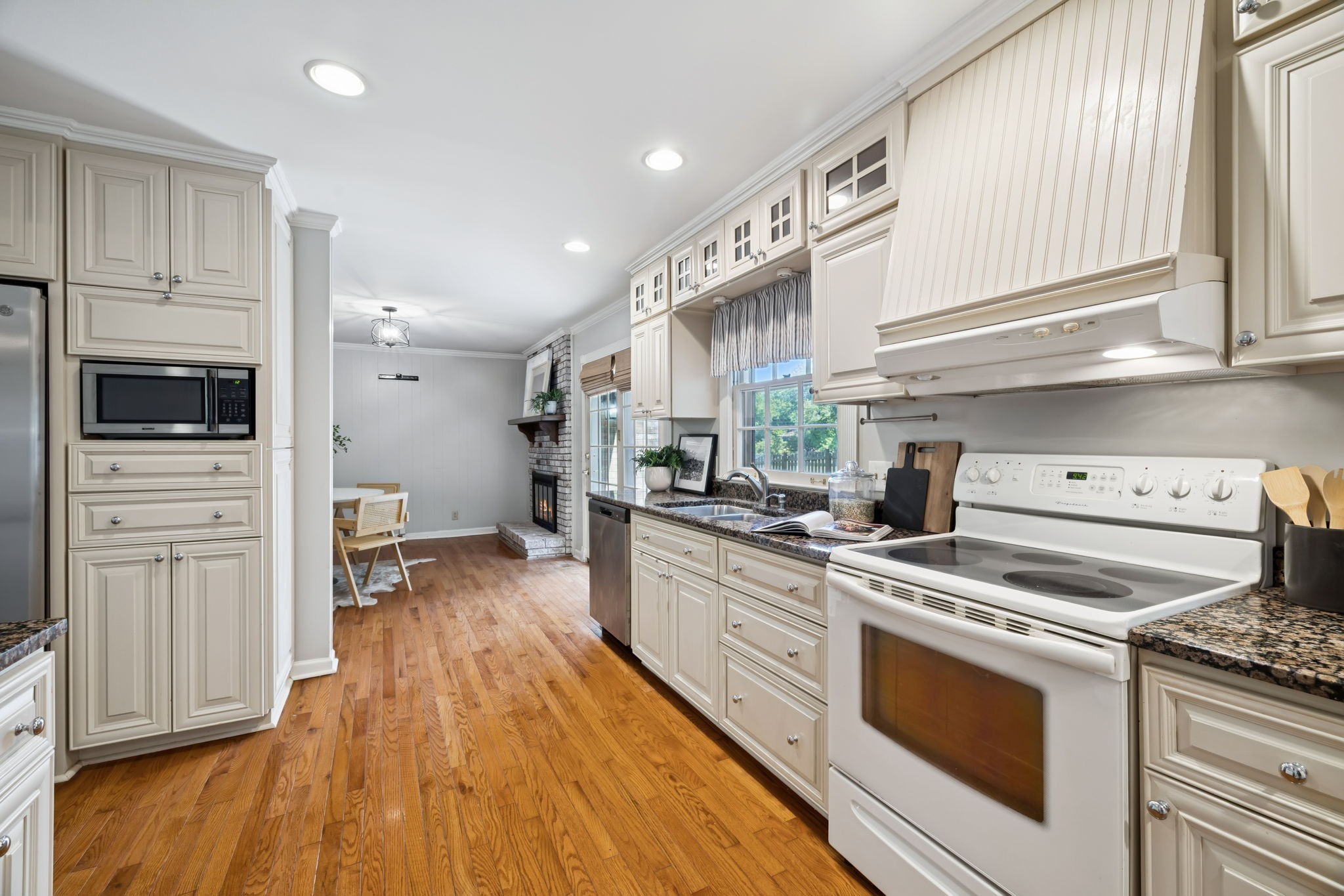 7041 Cotton Blossom Ln