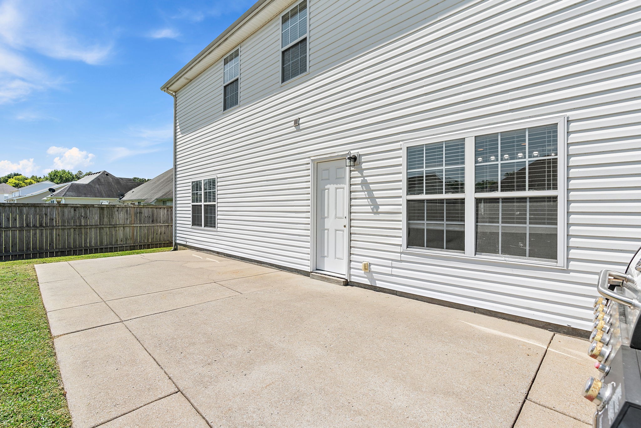 4332 Pender Ct