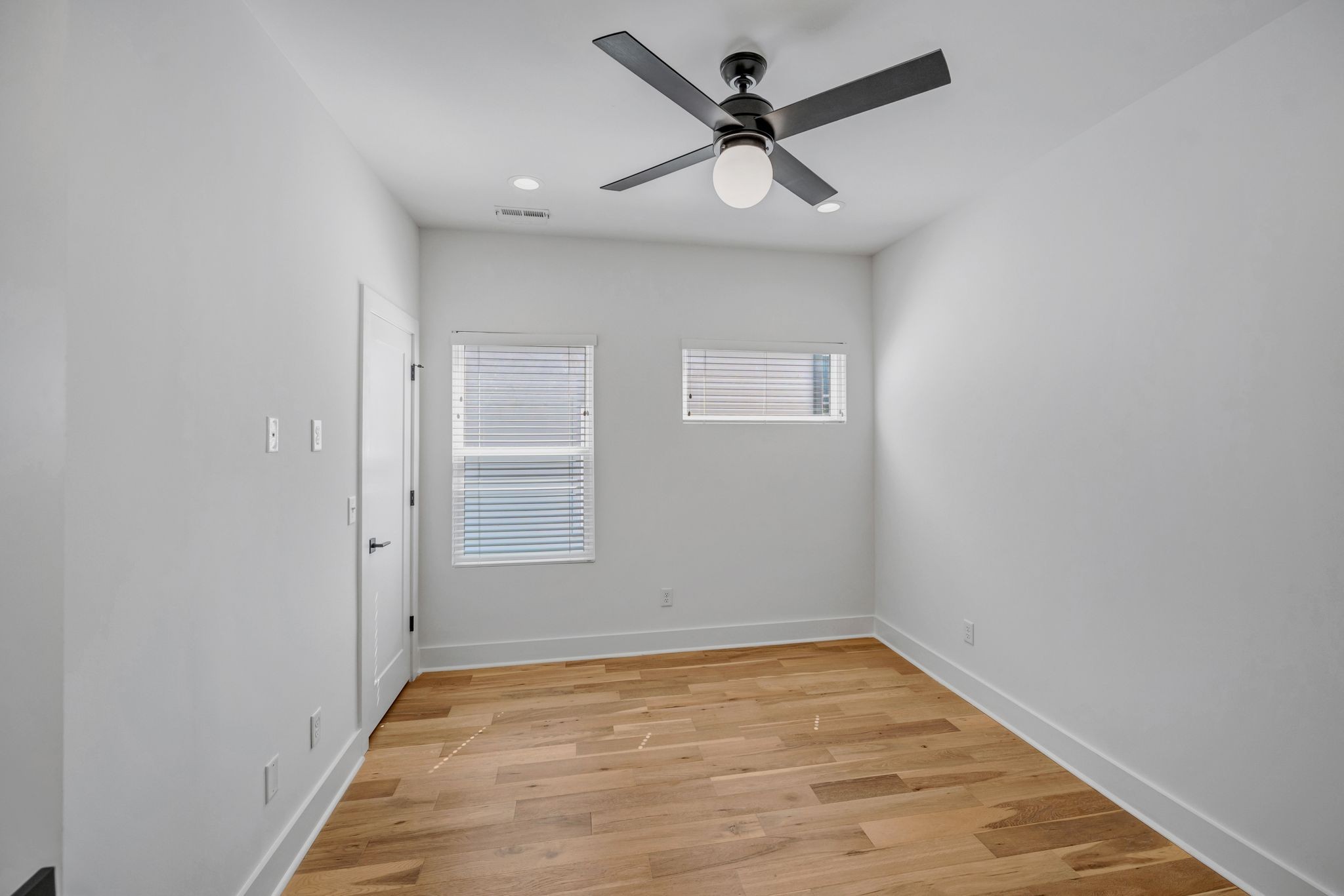 2309 23rd Ave, N Unit: A
