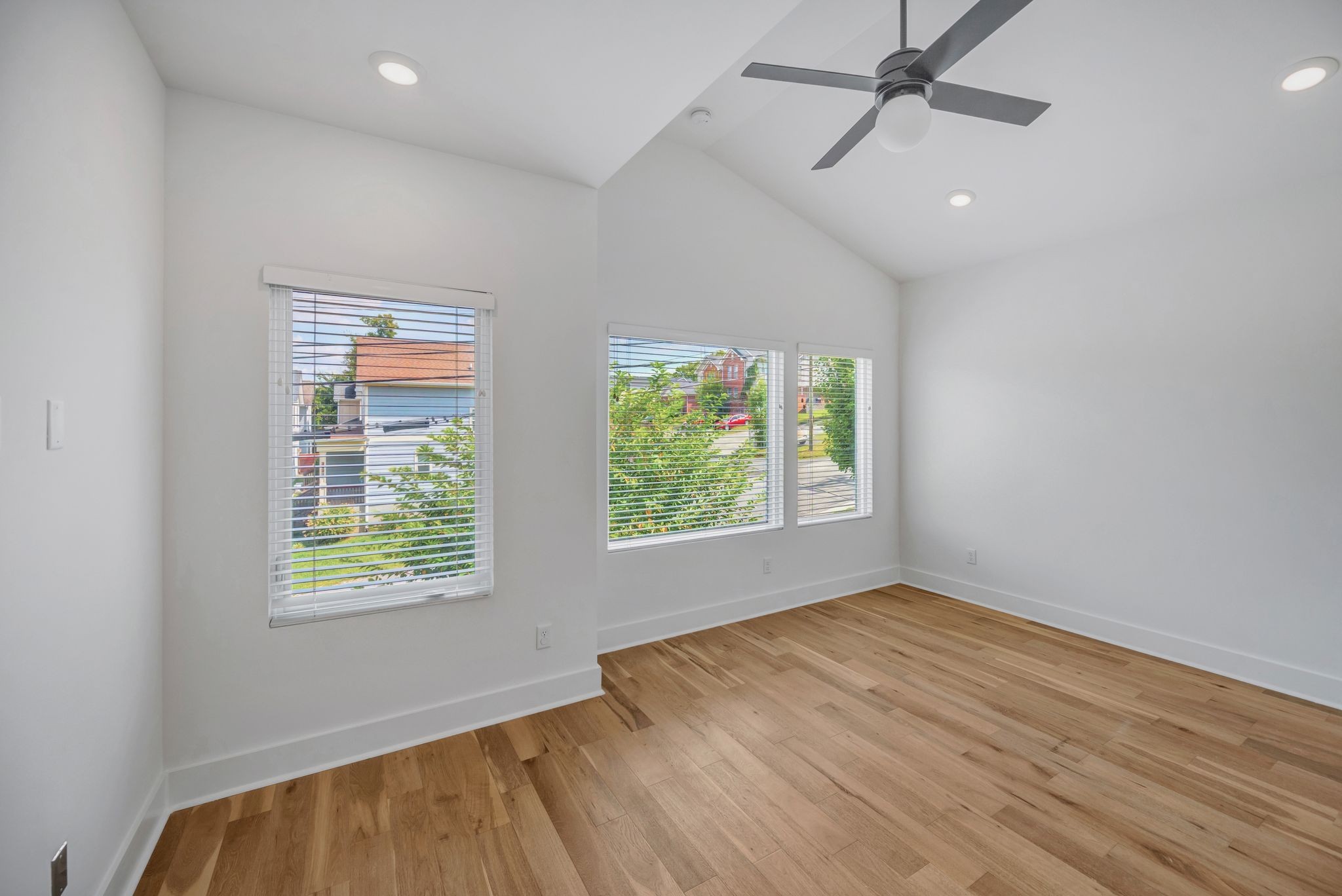 2309 23rd Ave, N Unit: A
