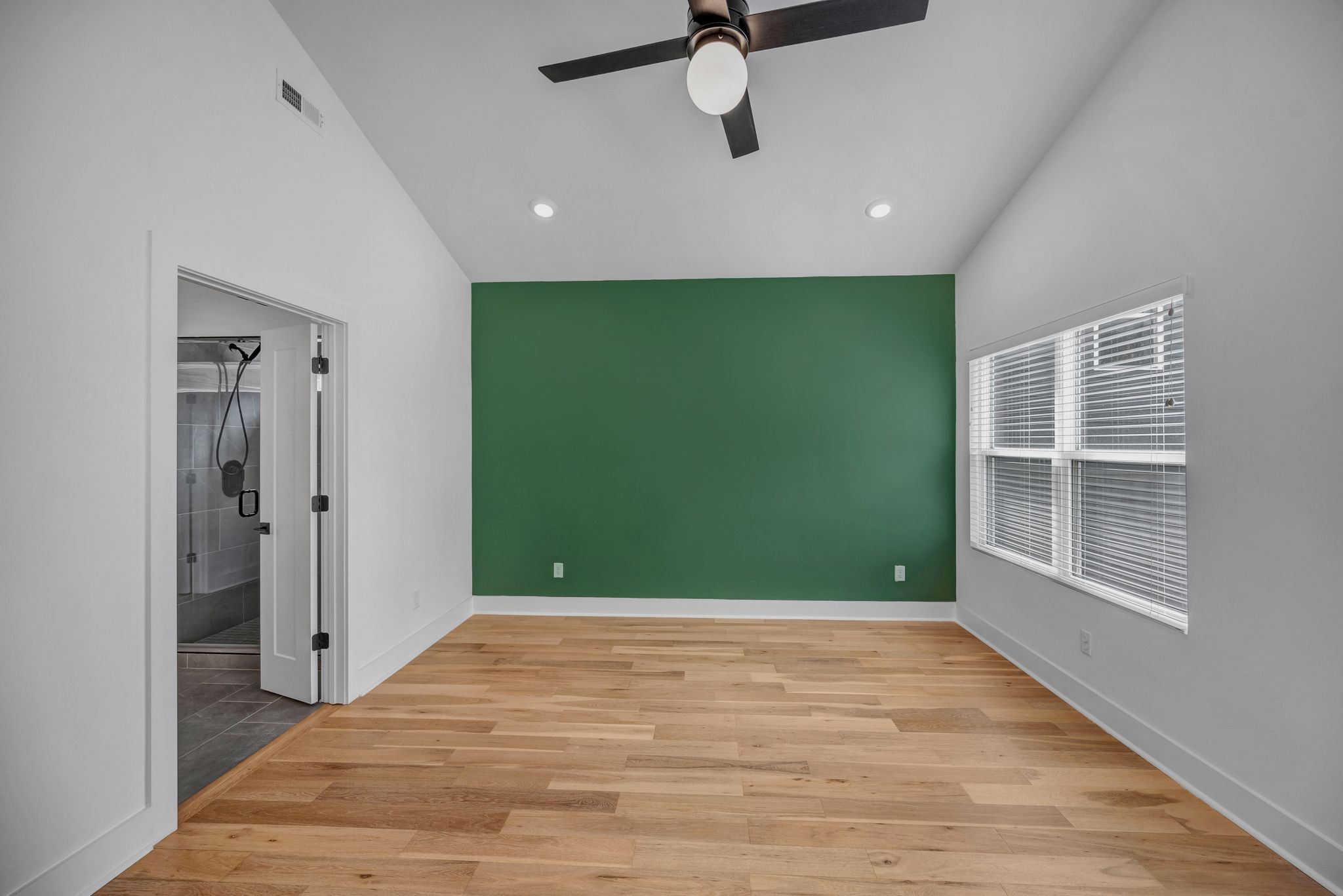 2309 23rd Ave, N Unit: A