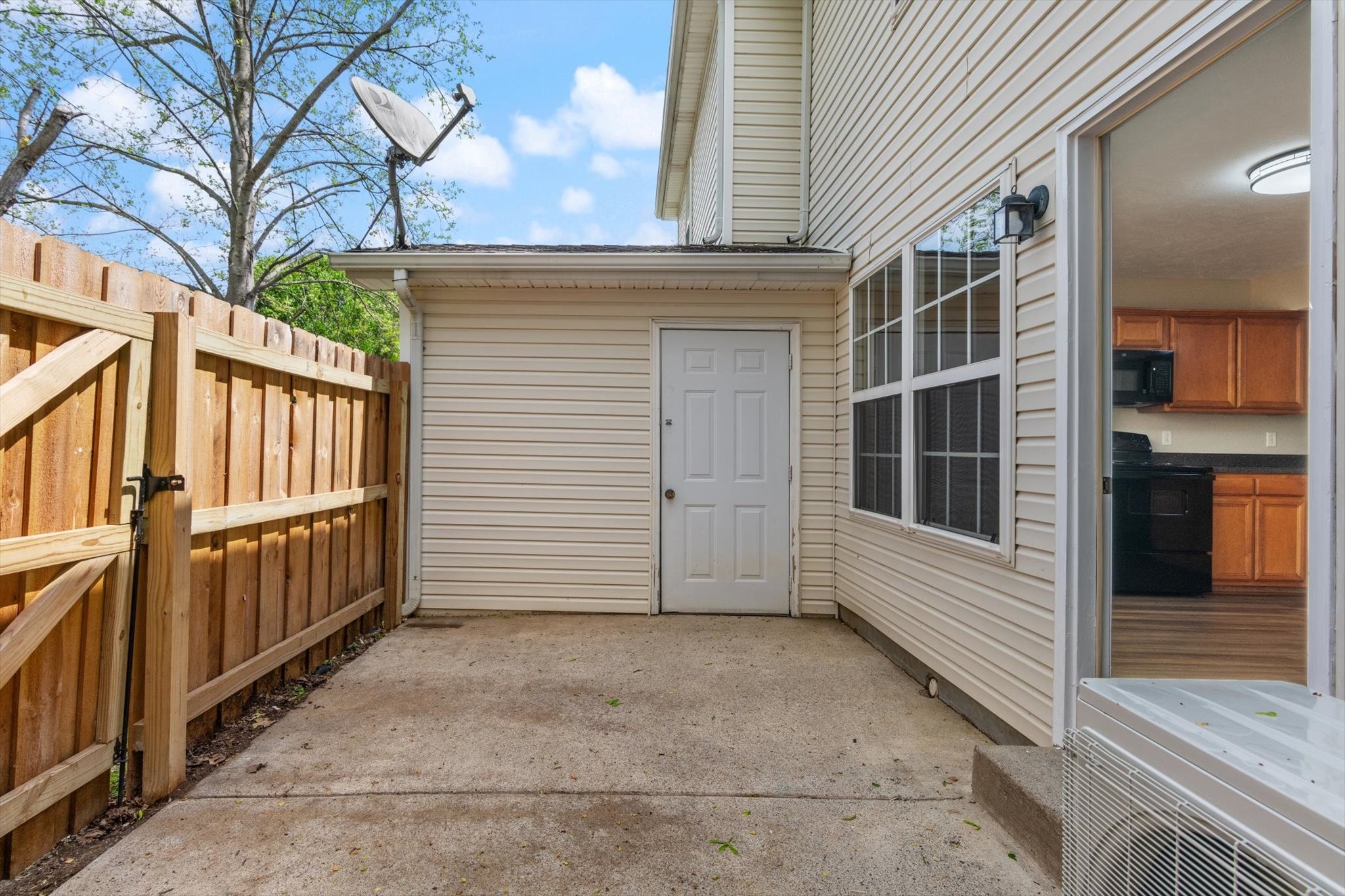 304 Arapaho Dr
