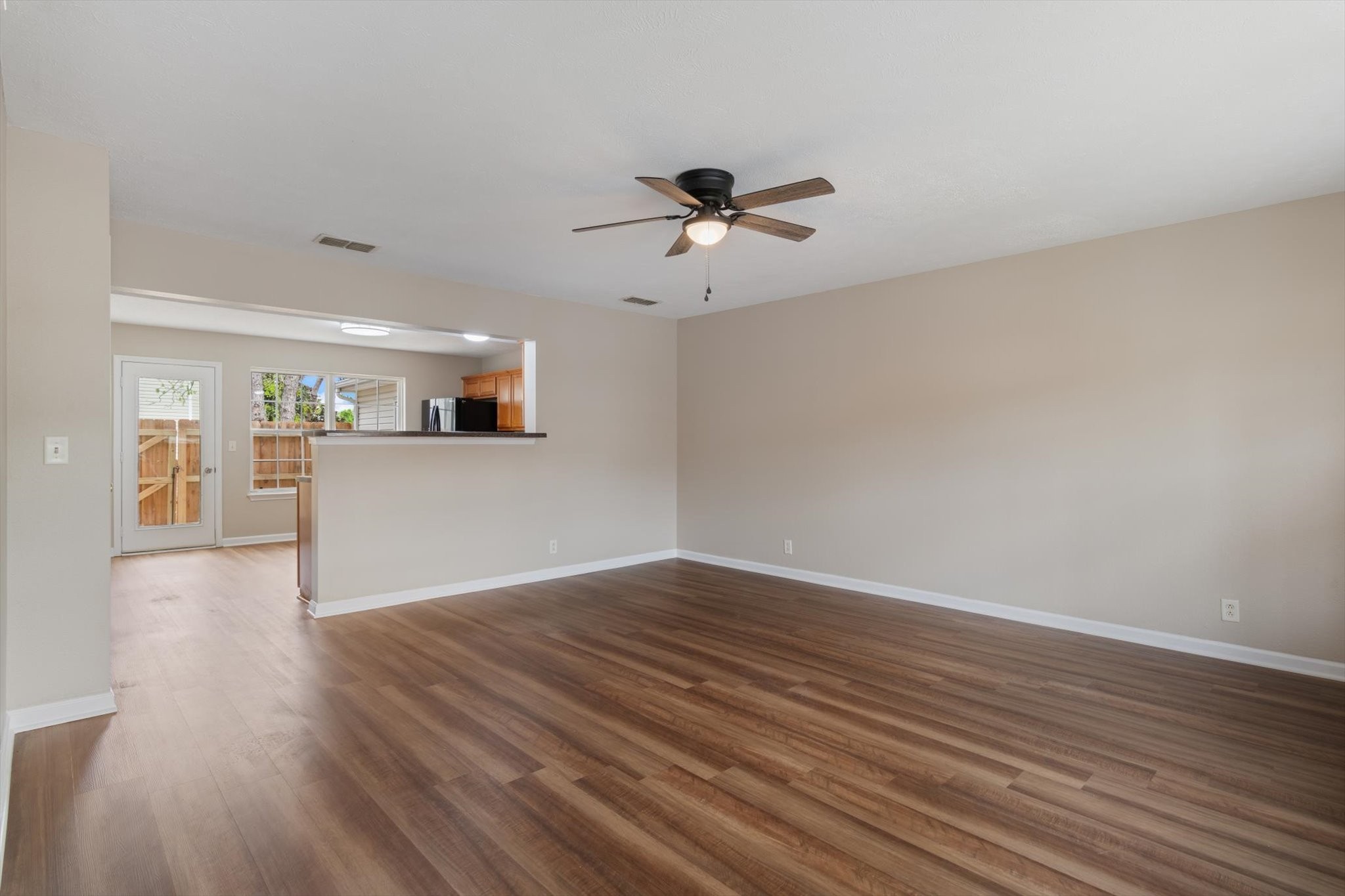 304 Arapaho Dr