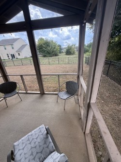 3121 Castleton Dr