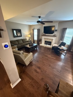 3121 Castleton Dr