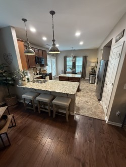 3121 Castleton Dr