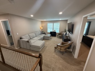 3121 Castleton Dr