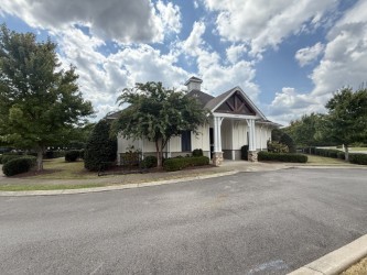 3121 Castleton Dr