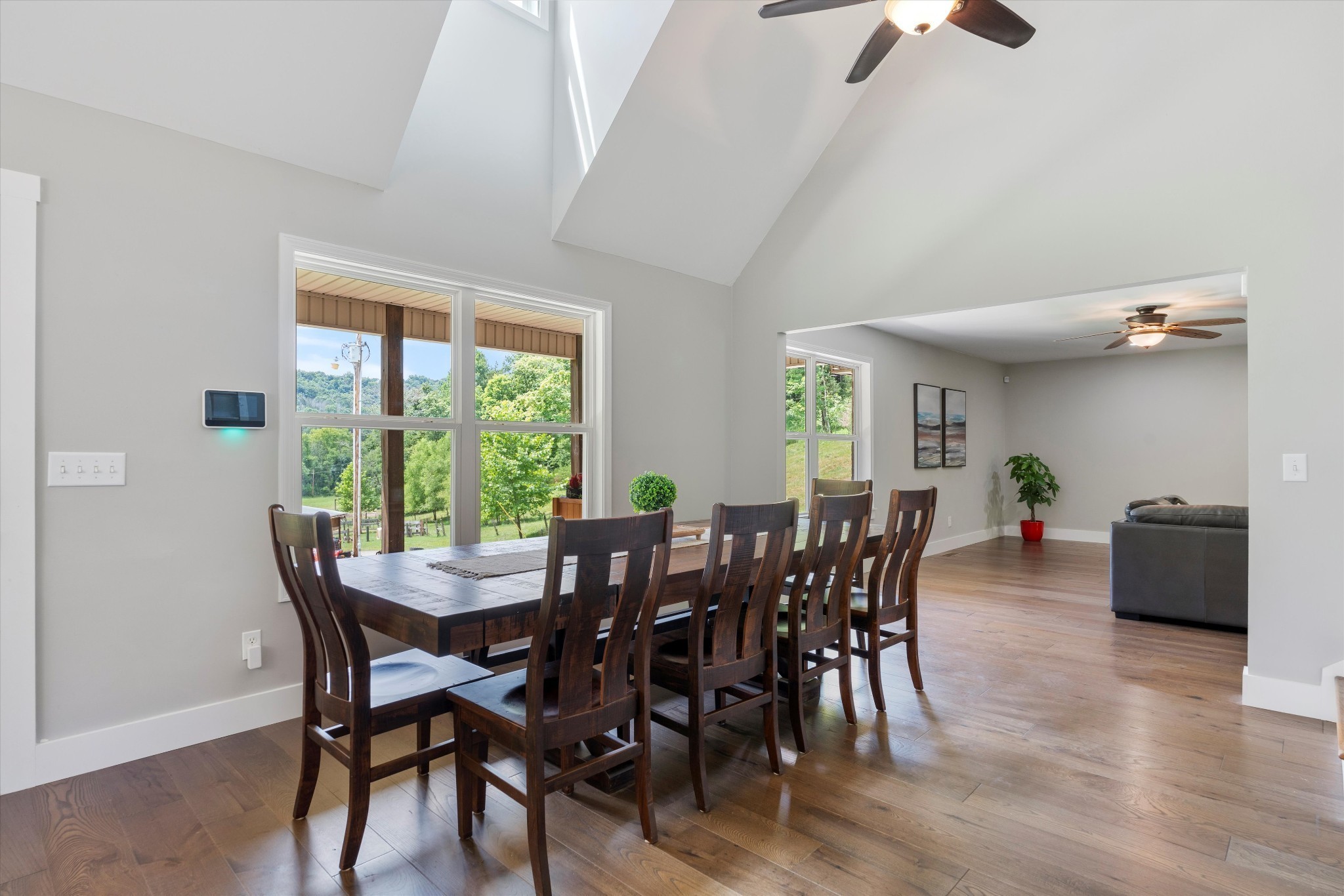 593 Gaulden Hollow Rd