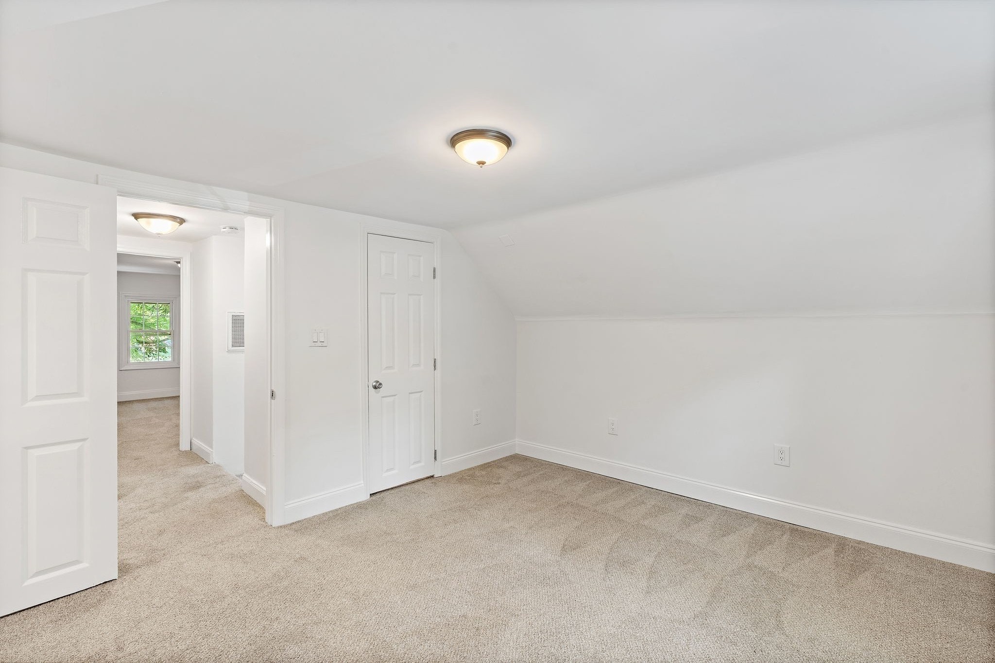 2614 Flamingo Dr