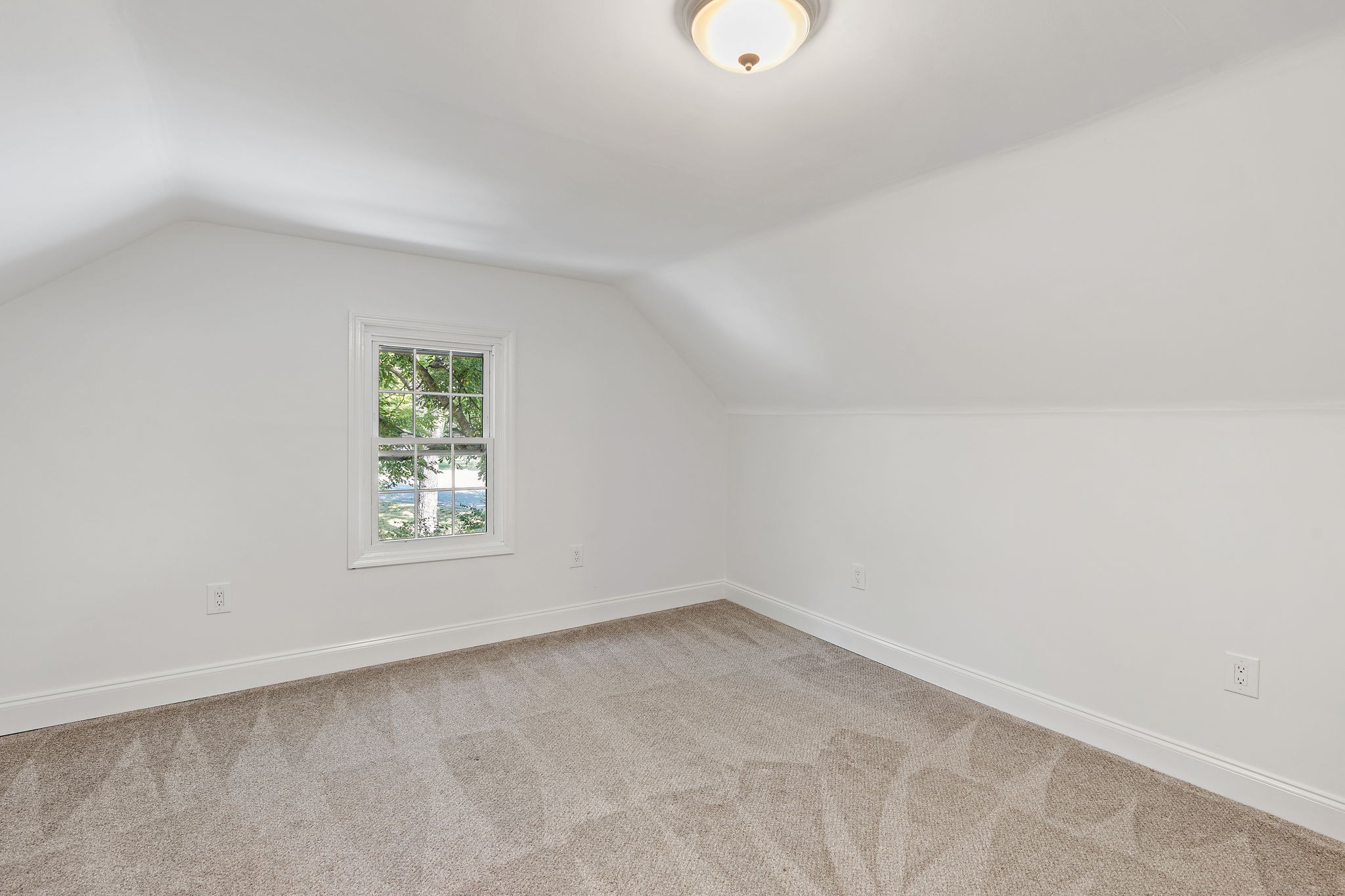 2614 Flamingo Dr