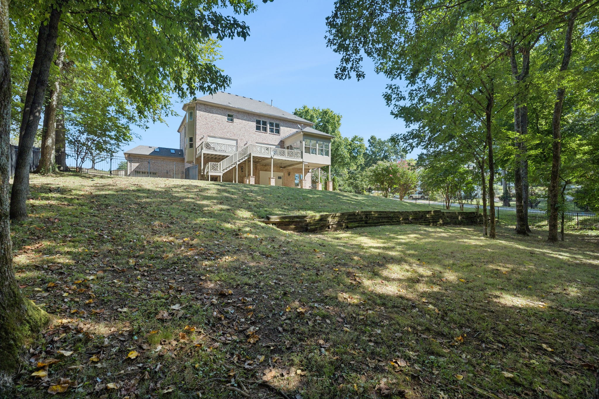 9619 Deer Track Ct