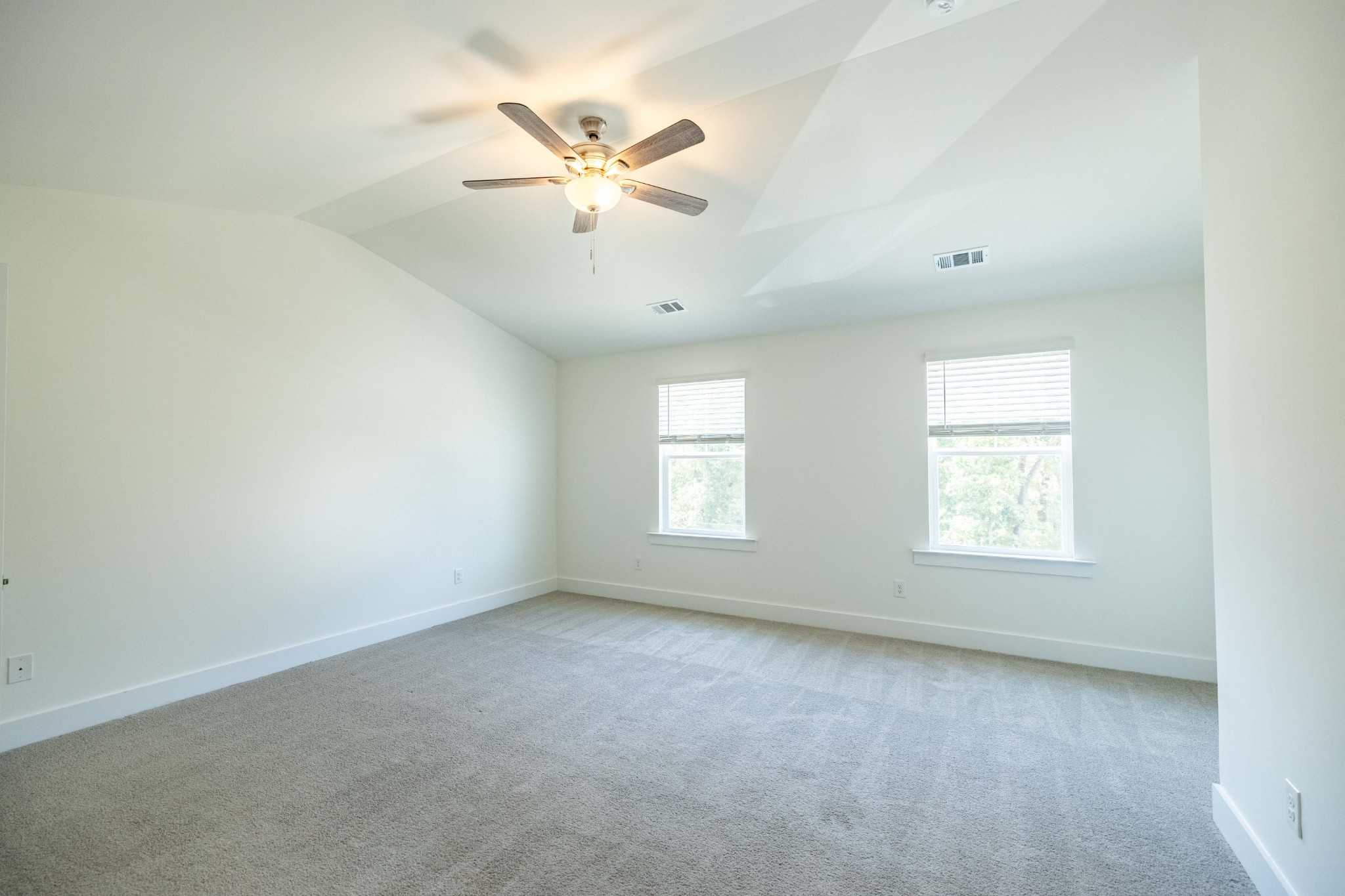 1032 Sweetleaf Dr